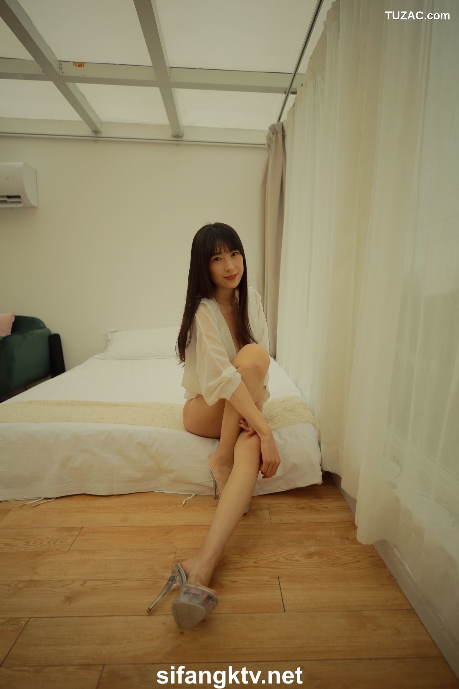 XR-Uncensored-林乐一-大尺度私影-XiuRen秀人网-内购私拍