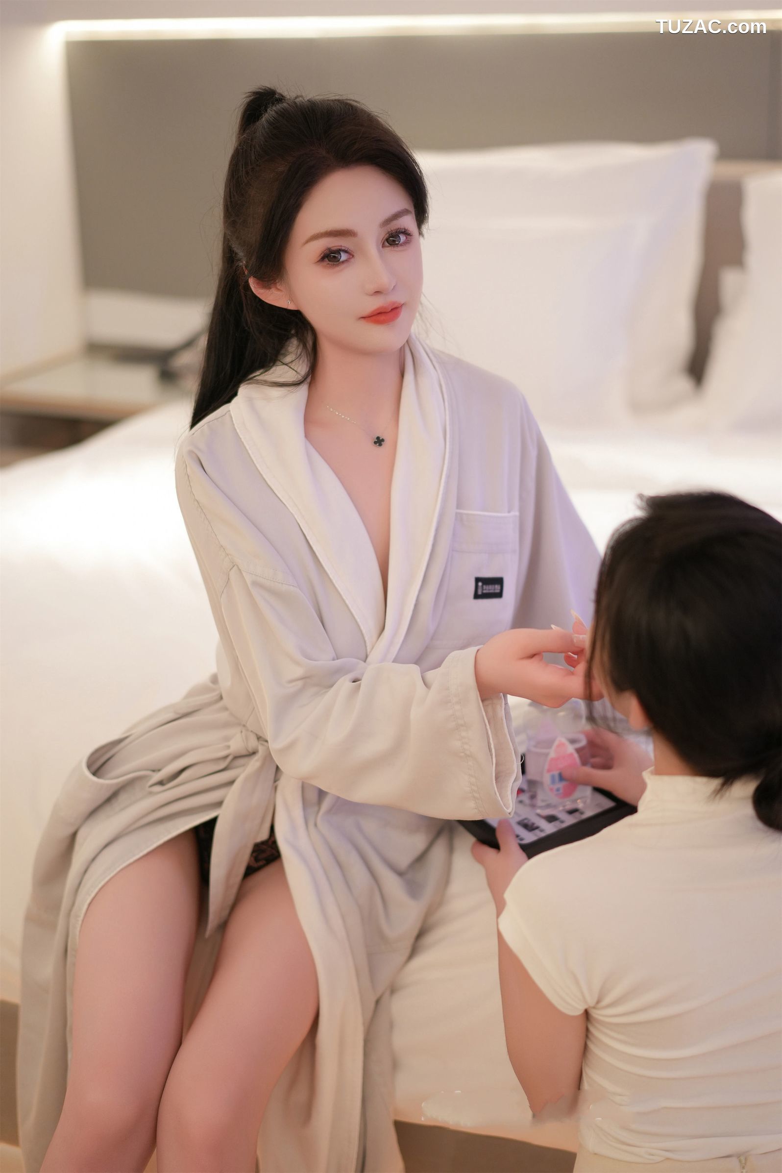 XR-Uncensored-林幼一-谭小灵-精油按摩内购版-XiuRen秀人网-8350-内购私拍