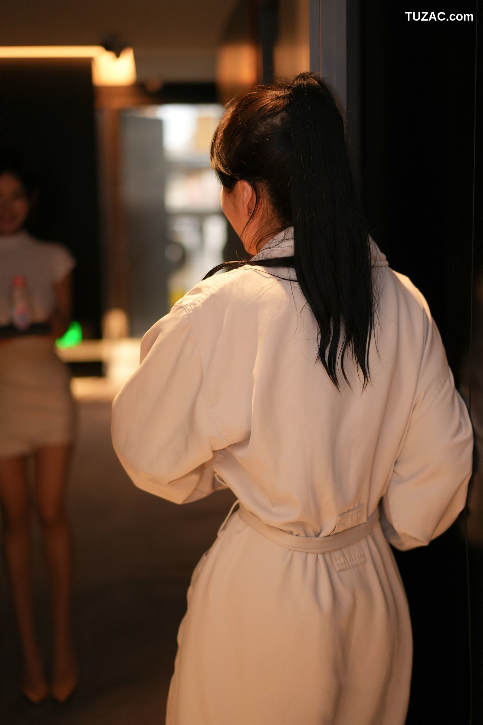 XR-Uncensored-林幼一-谭小灵-精油按摩内购版-XiuRen秀人网-8350-内购私拍