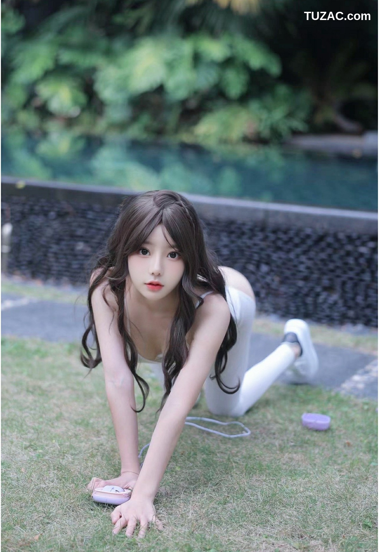 XR-Uncensored-桃妖夭-戶外情趣未上架无码流出-XiuRen秀人网-8132-内购私拍