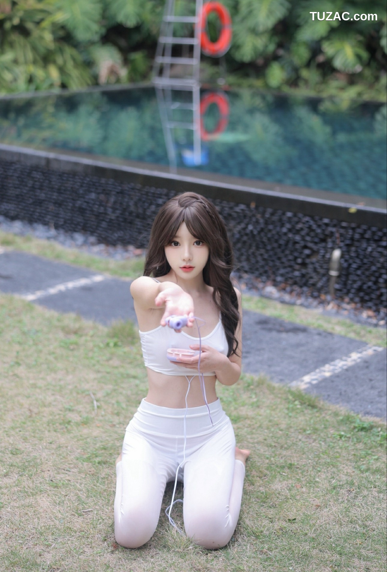 XR-Uncensored-桃妖夭-戶外情趣未上架无码流出-XiuRen秀人网-8132-内购私拍