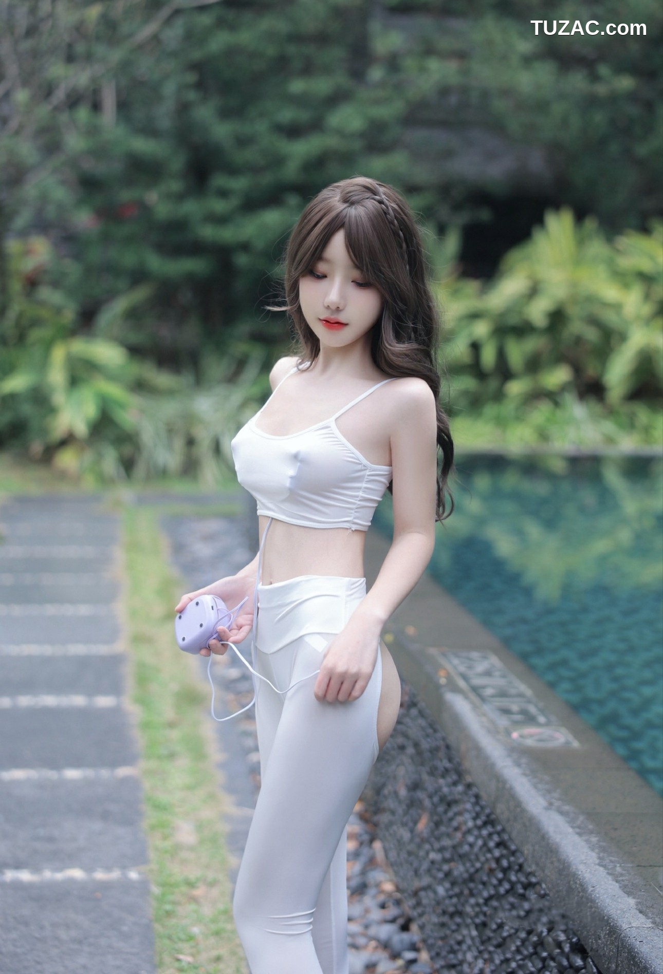 XR-Uncensored-桃妖夭-戶外情趣未上架无码流出-XiuRen秀人网-8132-内购私拍