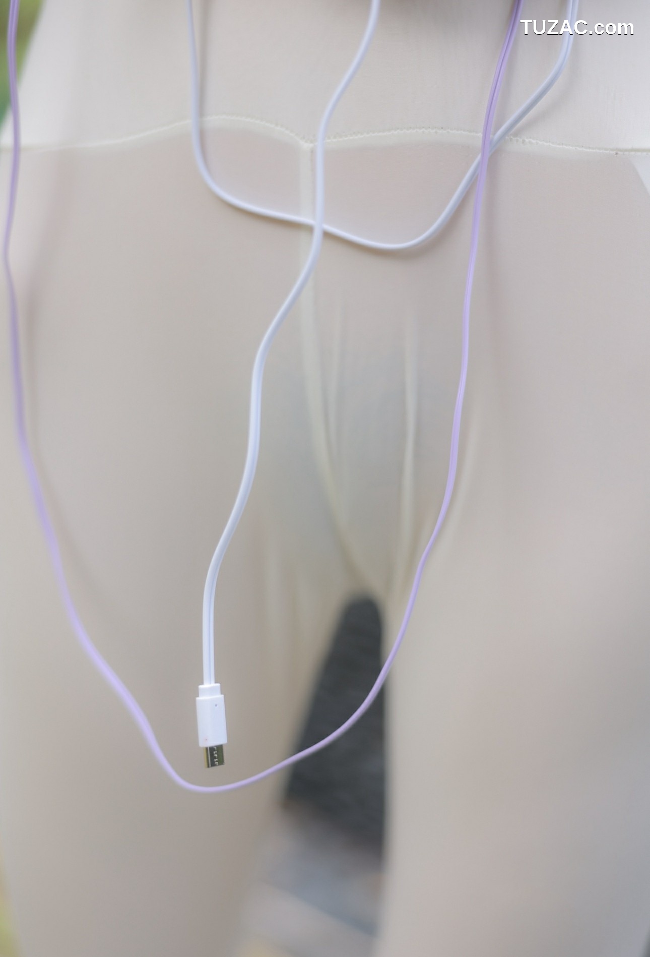 XR-Uncensored-桃妖夭-戶外情趣未上架无码流出-XiuRen秀人网-8132-内购私拍