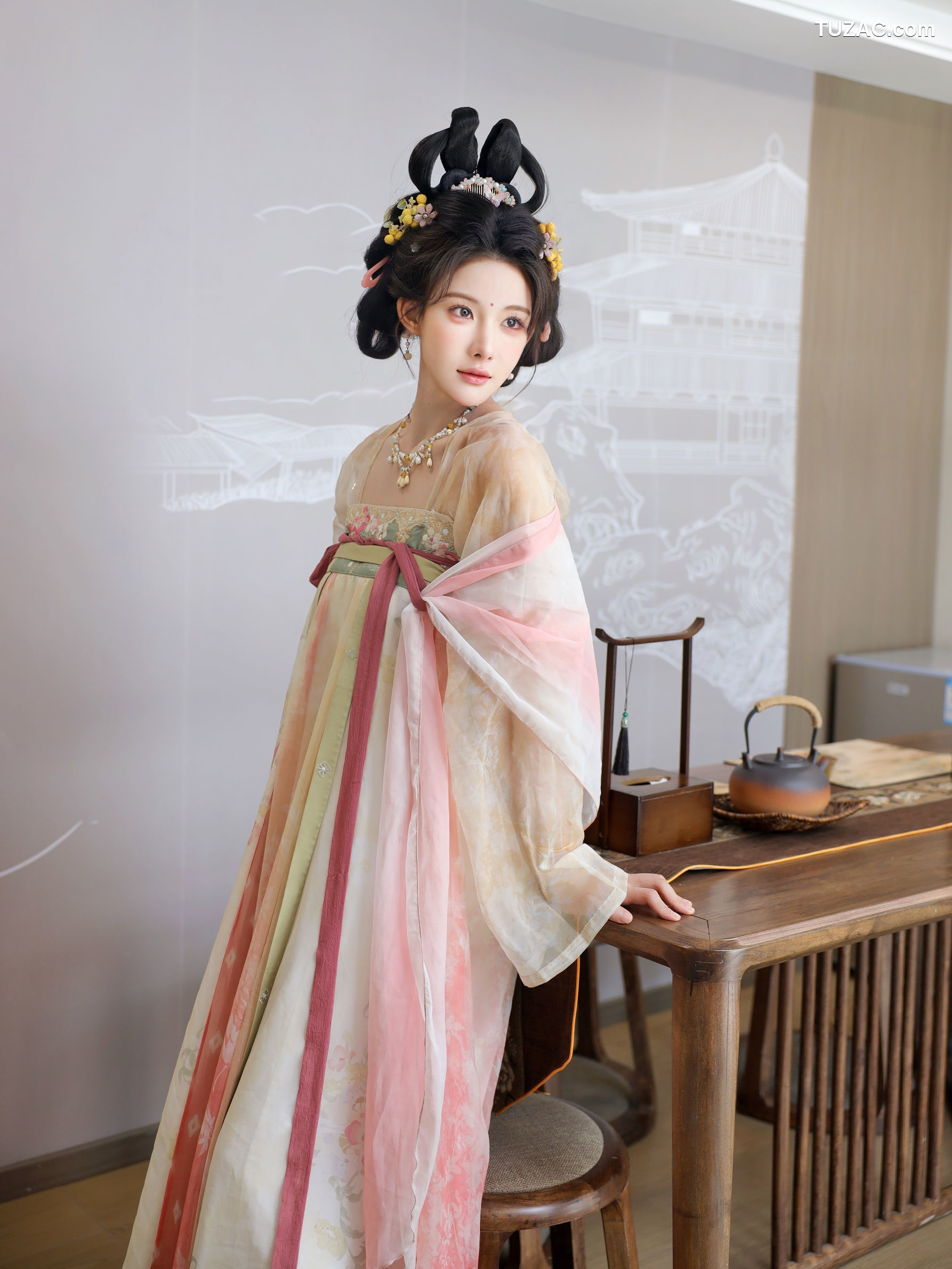 XR-Uncensored-梨霜儿-梦回大唐-XiuRen秀人网-10645-内购私拍-2025.08.13