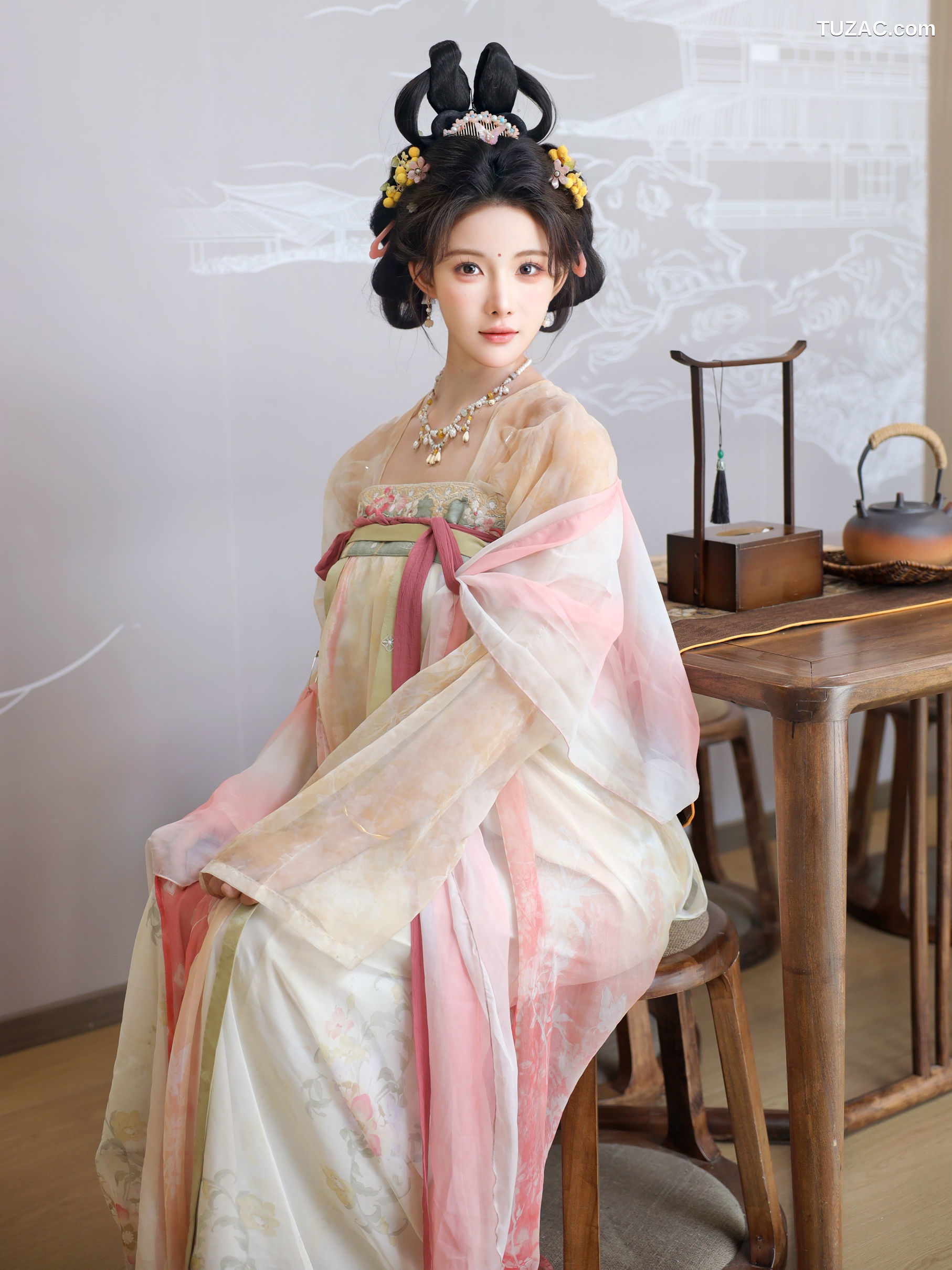 XR-Uncensored-梨霜儿-梦回大唐-XiuRen秀人网-10645-内购私拍-2025.08.13