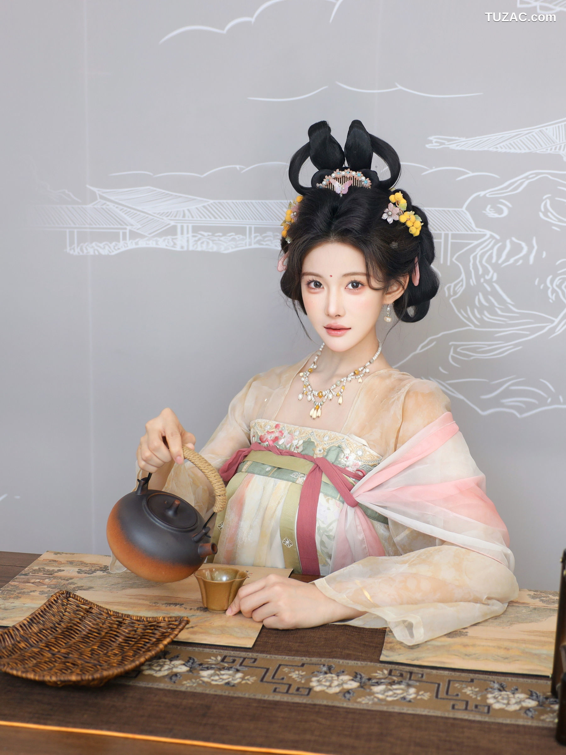 XR-Uncensored-梨霜儿-梦回大唐-XiuRen秀人网-10645-内购私拍-2025.08.13