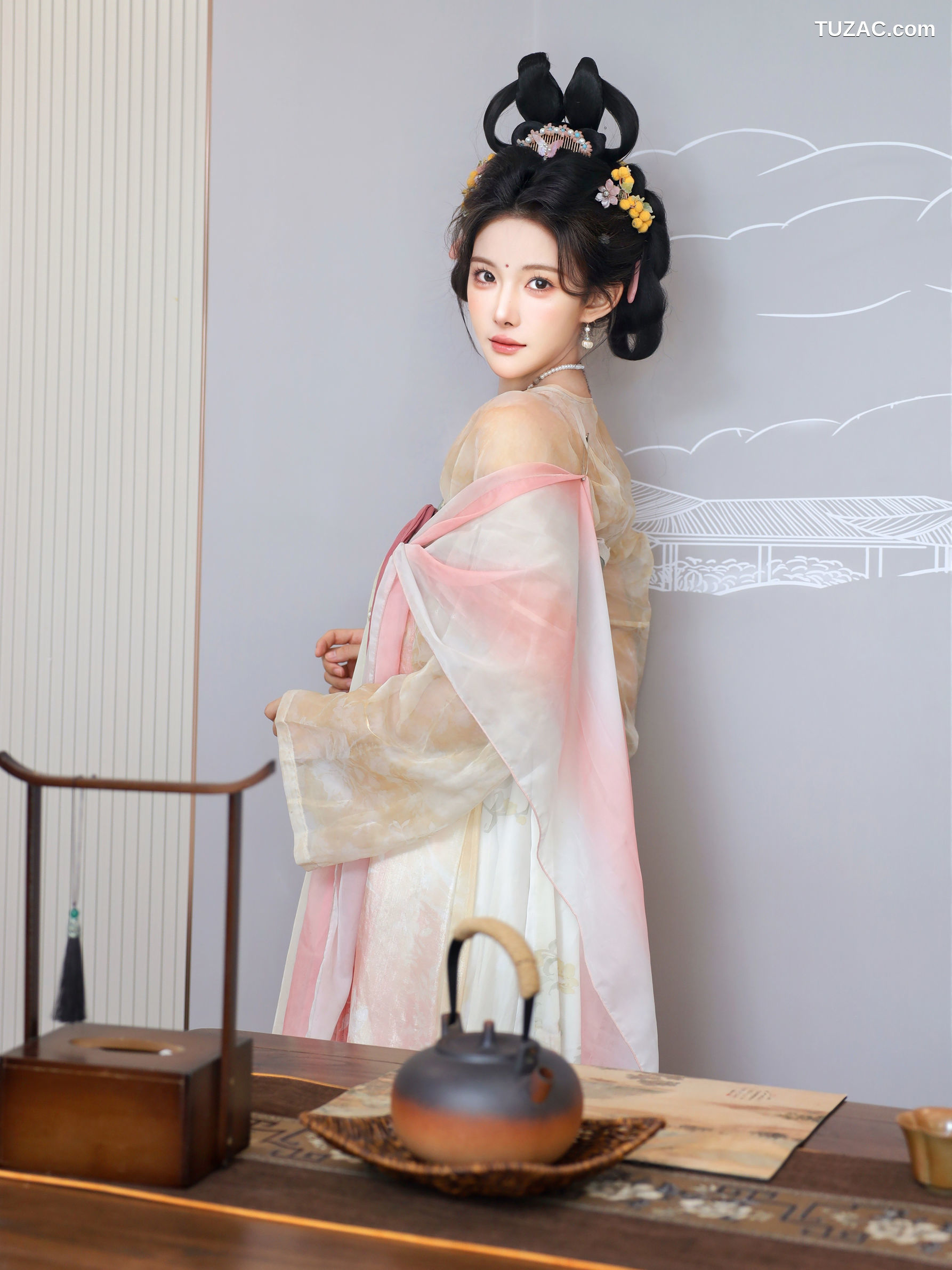 XR-Uncensored-梨霜儿-梦回大唐-XiuRen秀人网-10645-内购私拍-2025.08.13