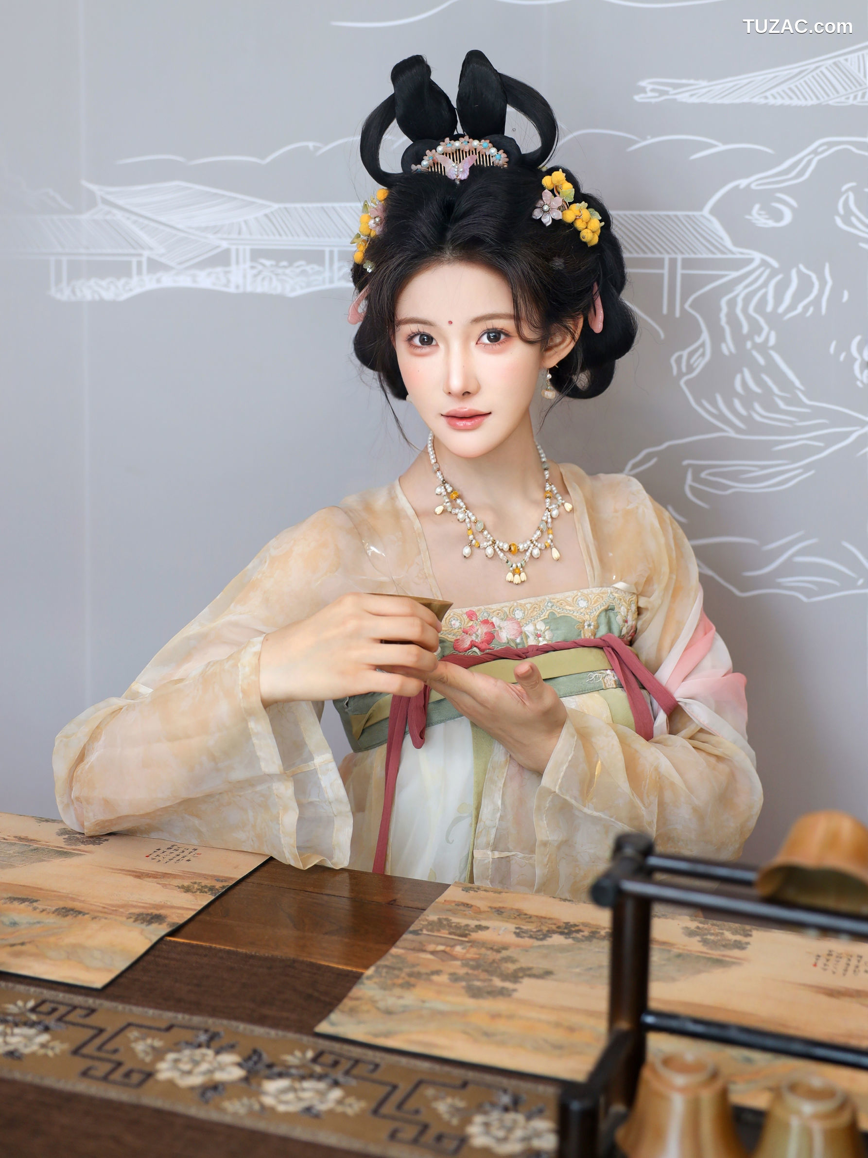 XR-Uncensored-梨霜儿-梦回大唐-XiuRen秀人网-10645-内购私拍-2025.08.13