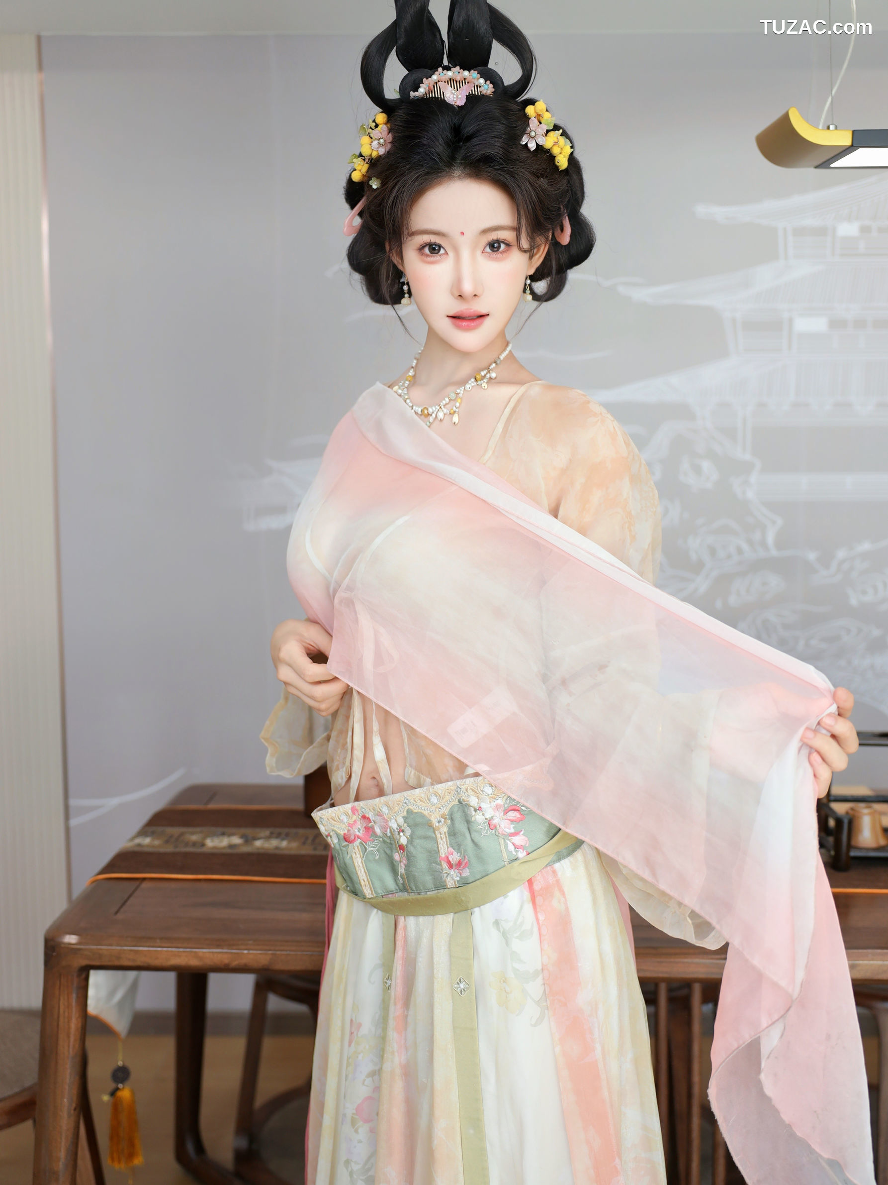 XR-Uncensored-梨霜儿-梦回大唐-XiuRen秀人网-10645-内购私拍-2025.08.13