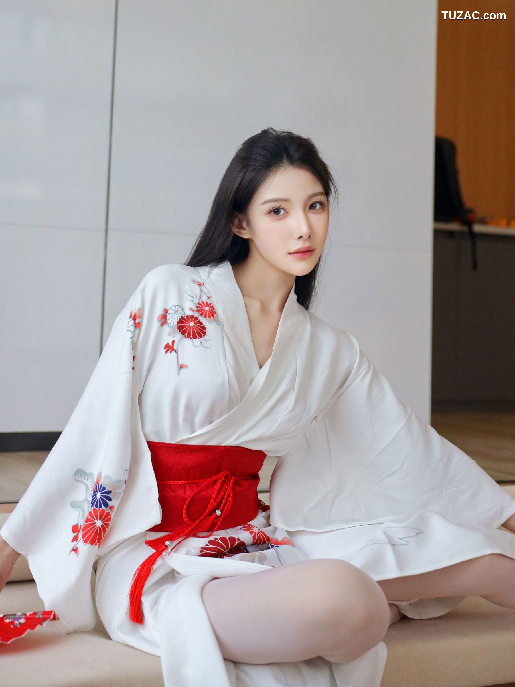 XR-Uncensored-梨霜儿-潘金莲-R18-Xiuren秀人网-10767-内购私拍-2025.09.15