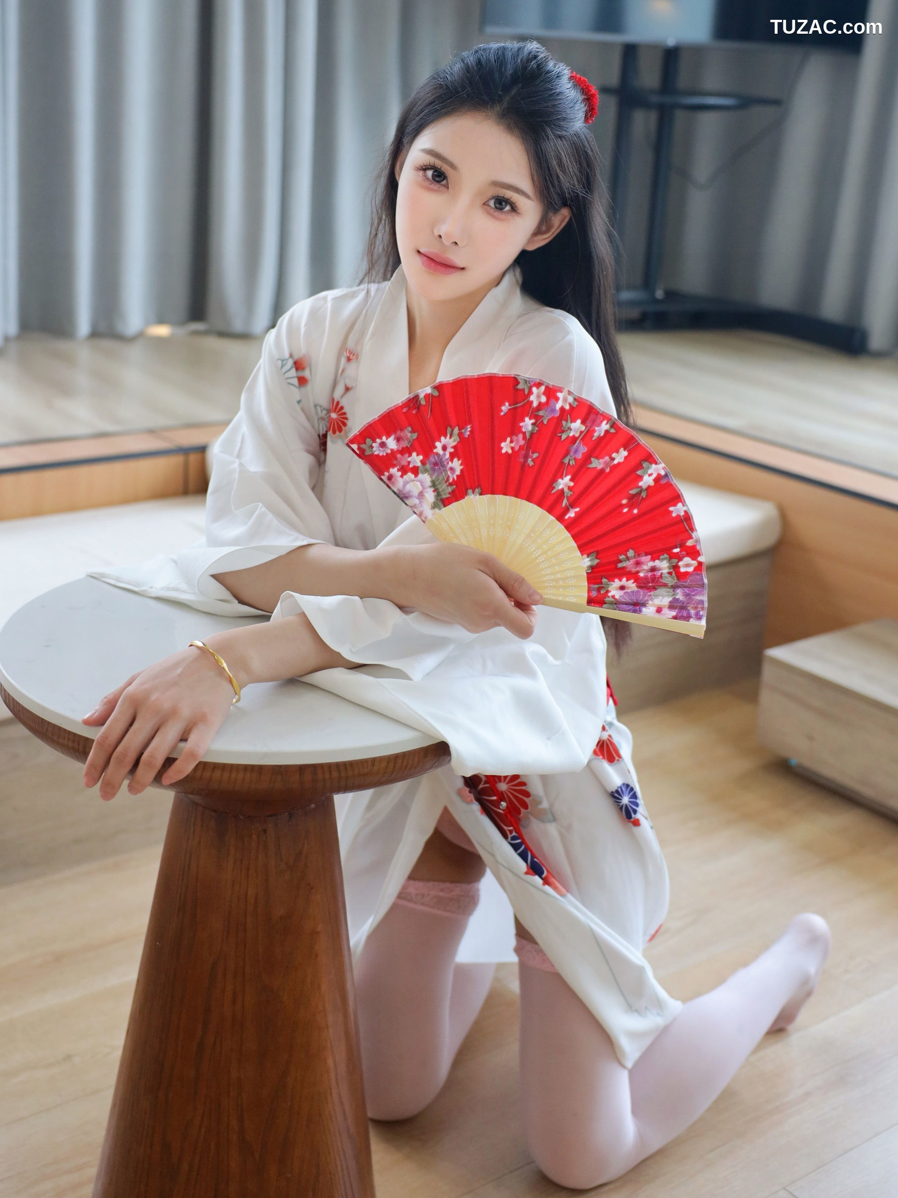 XR-Uncensored-梨霜儿-潘金莲-R18-Xiuren秀人网-10767-内购私拍-2025.09.15