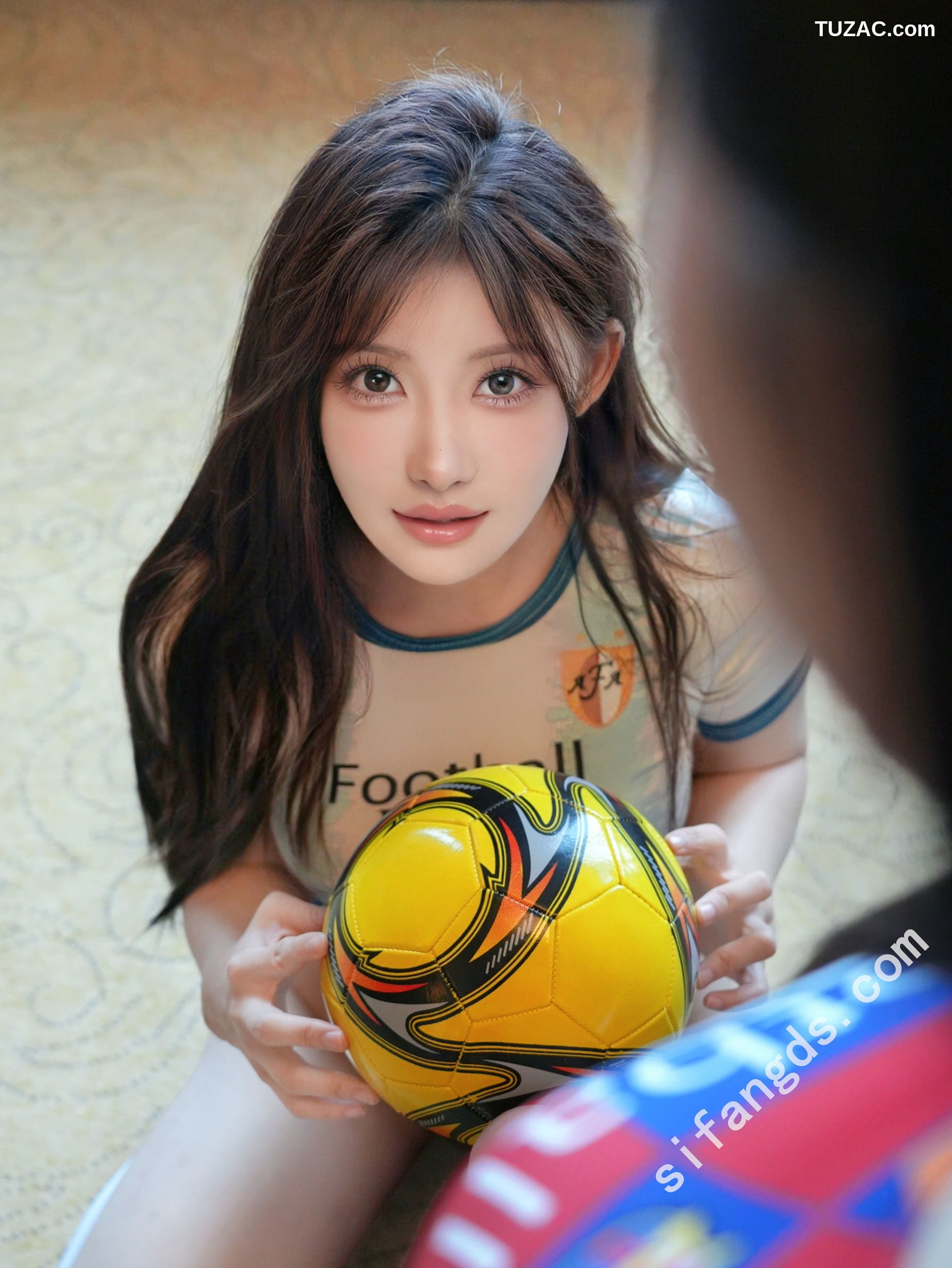 XR-Uncensored-梨霜儿-金允希-你的足球宝贝-XiuRen秀人网-10447-内购私拍-2025.06.23