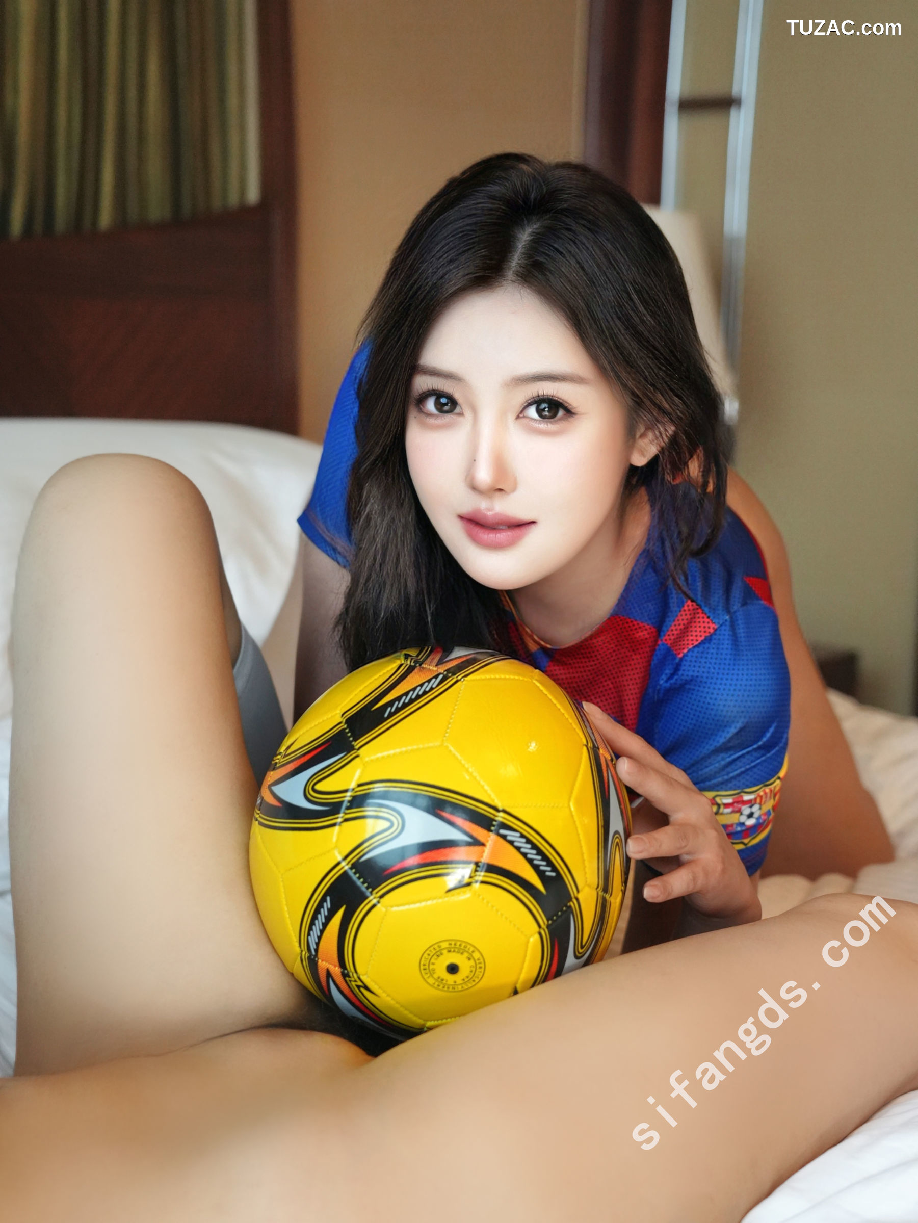 XR-Uncensored-梨霜儿-金允希-你的足球宝贝-XiuRen秀人网-10447-内购私拍-2025.06.23