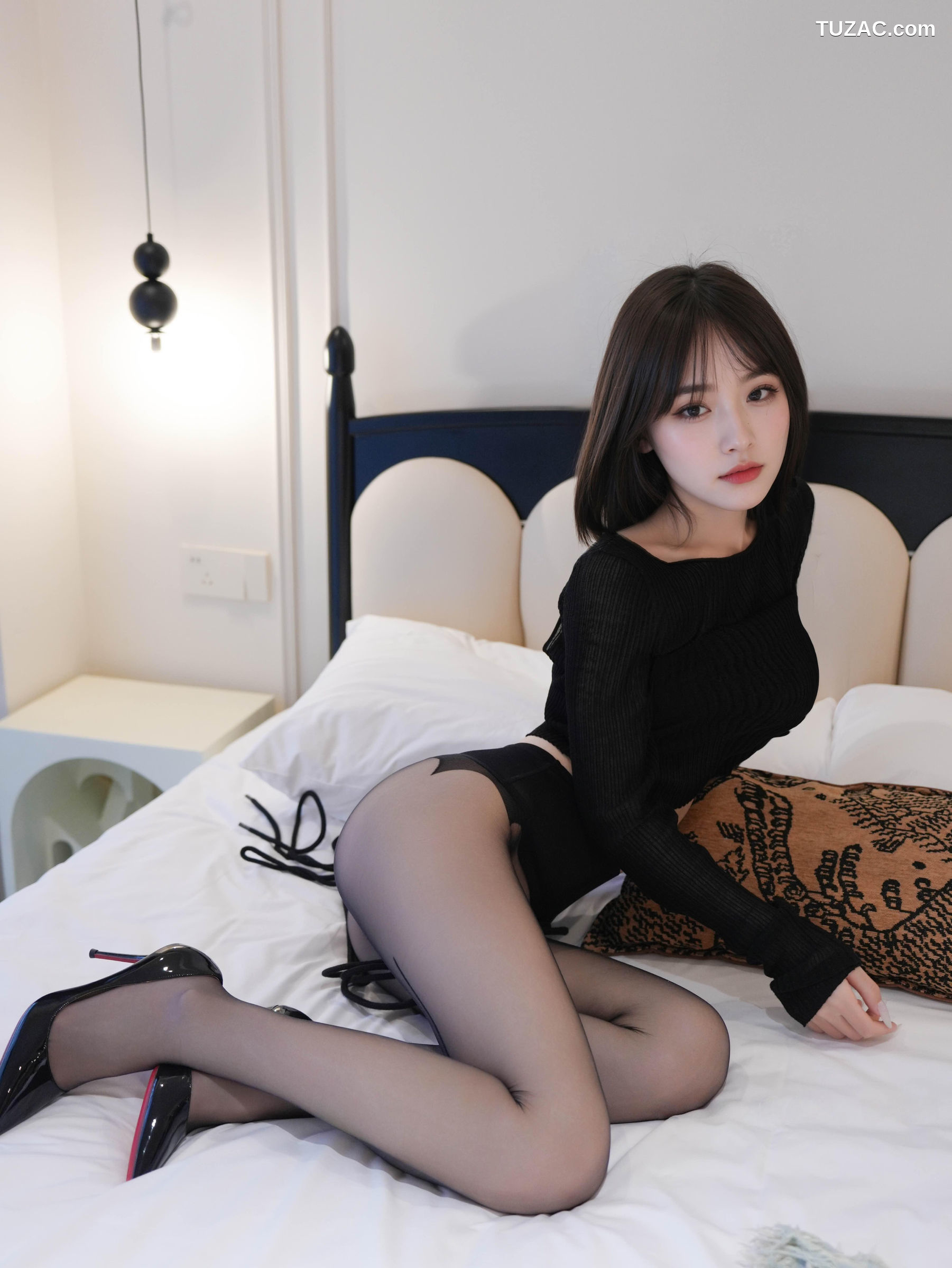 XR-Uncensored-汁汁-牛仔裤下的虾线黑丝-XiuRen秀人网-10374-内购私拍-2025.06.06