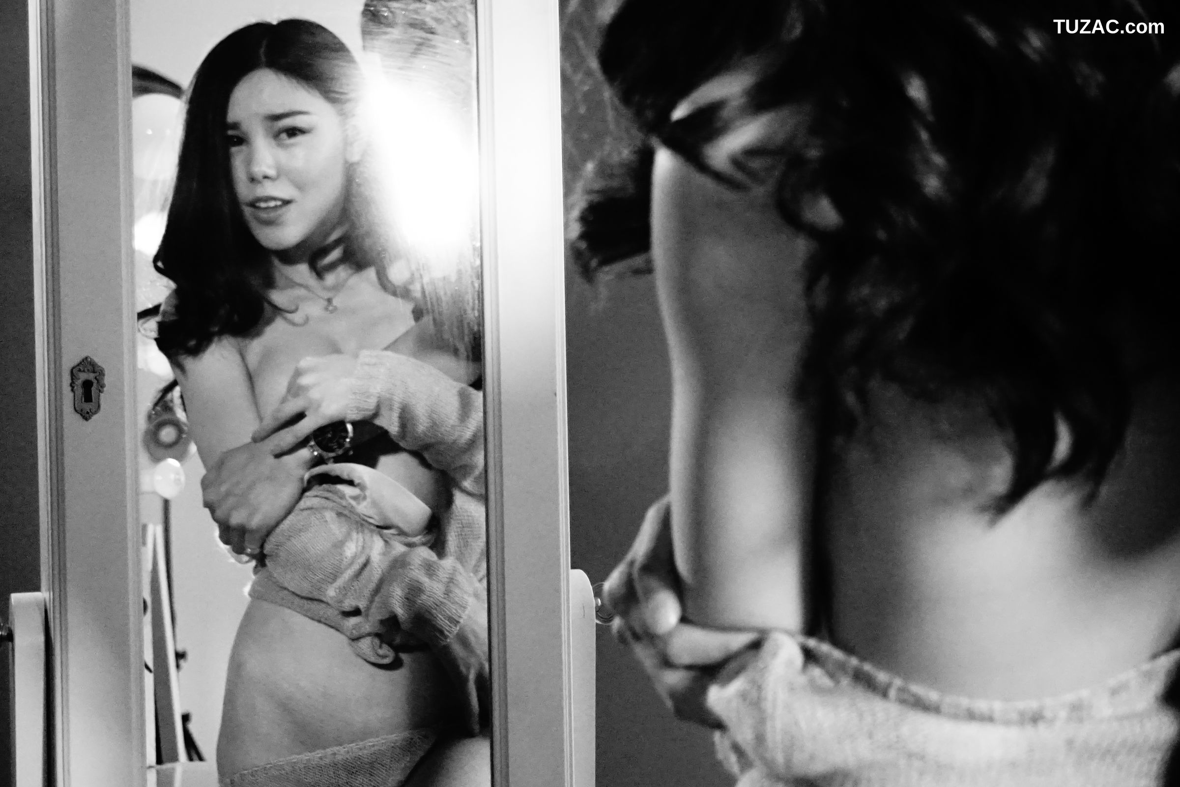 XR-Uncensored-沈佳熹-居家私拍-R18-XiuRen秀人网-内购私拍