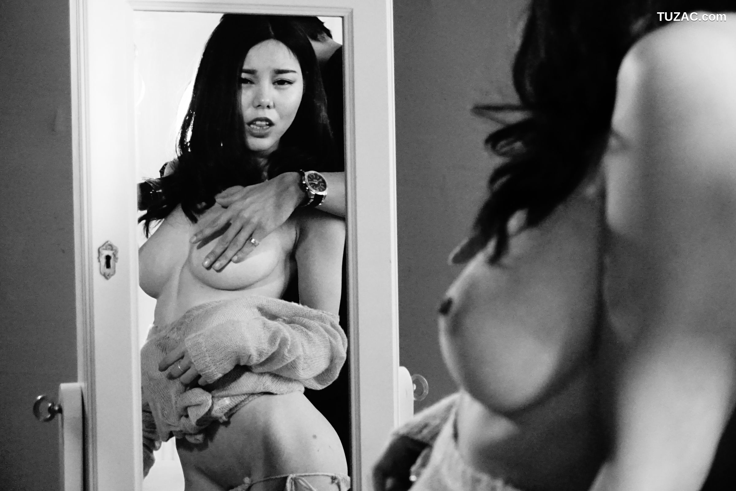 XR-Uncensored-沈佳熹-居家私拍-R18-XiuRen秀人网-内购私拍