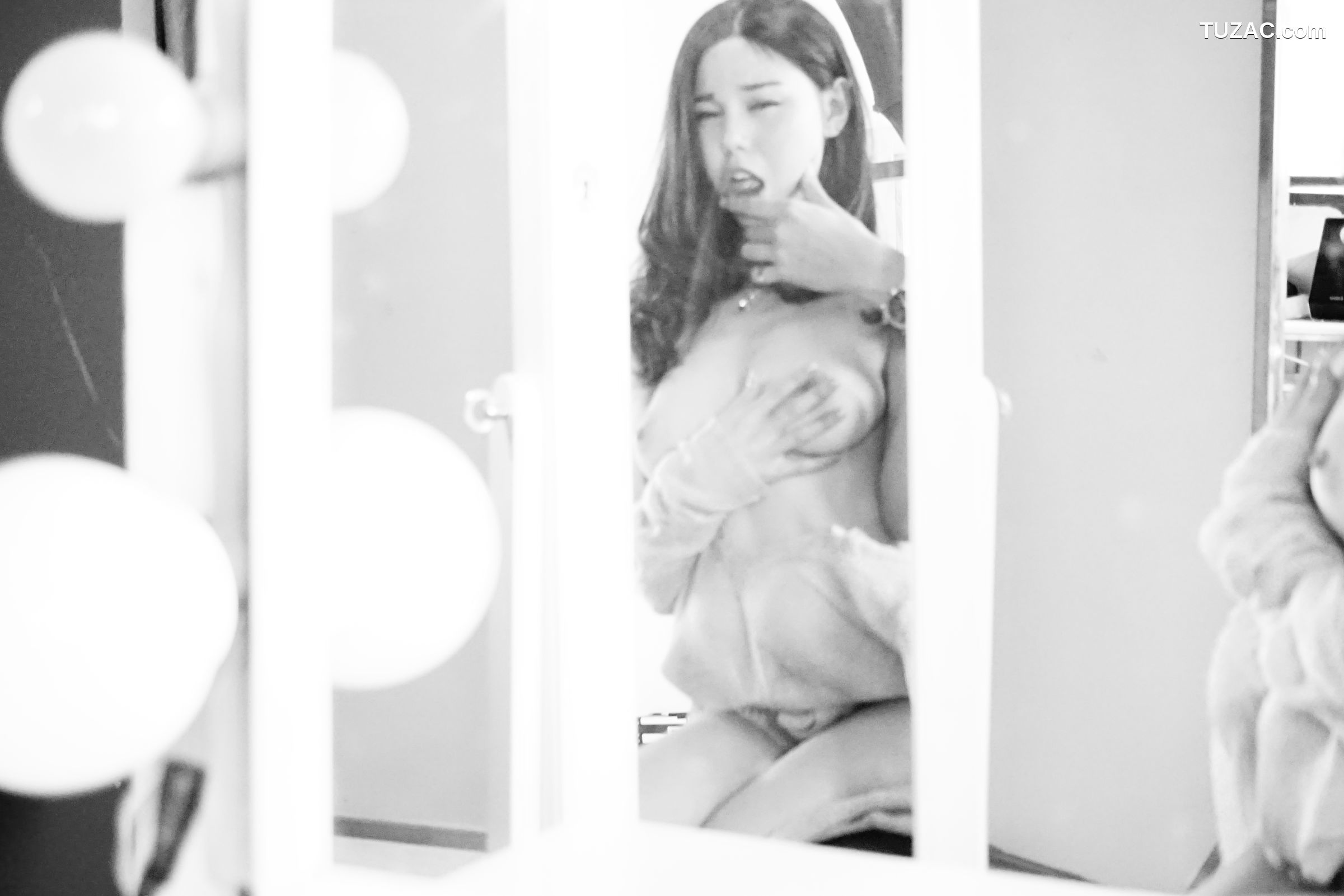 XR-Uncensored-沈佳熹-居家私拍-R18-XiuRen秀人网-内购私拍