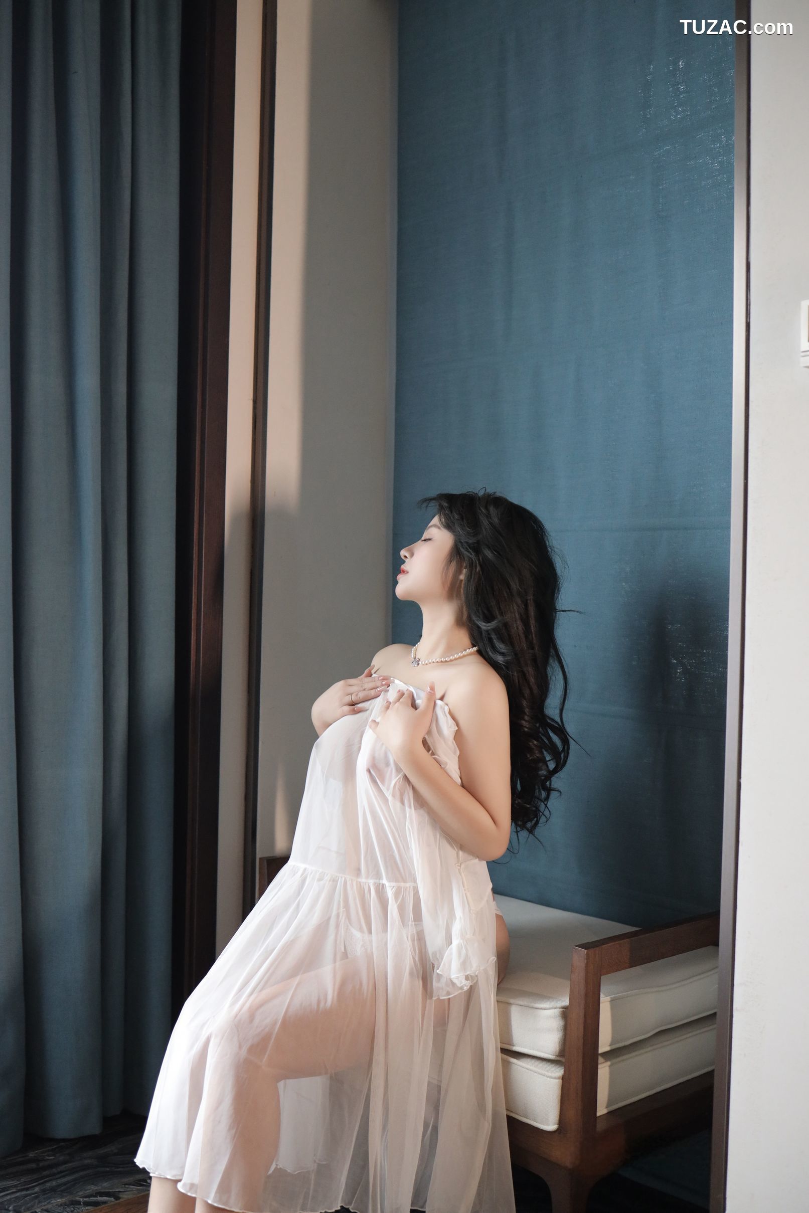 XR-Uncensored-沈思怡-性感薄纱-XiuRen秀人网-8106-内购私拍