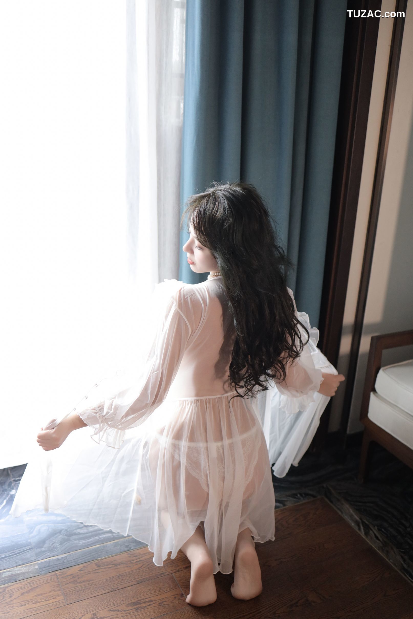 XR-Uncensored-沈思怡-性感薄纱-XiuRen秀人网-8106-内购私拍