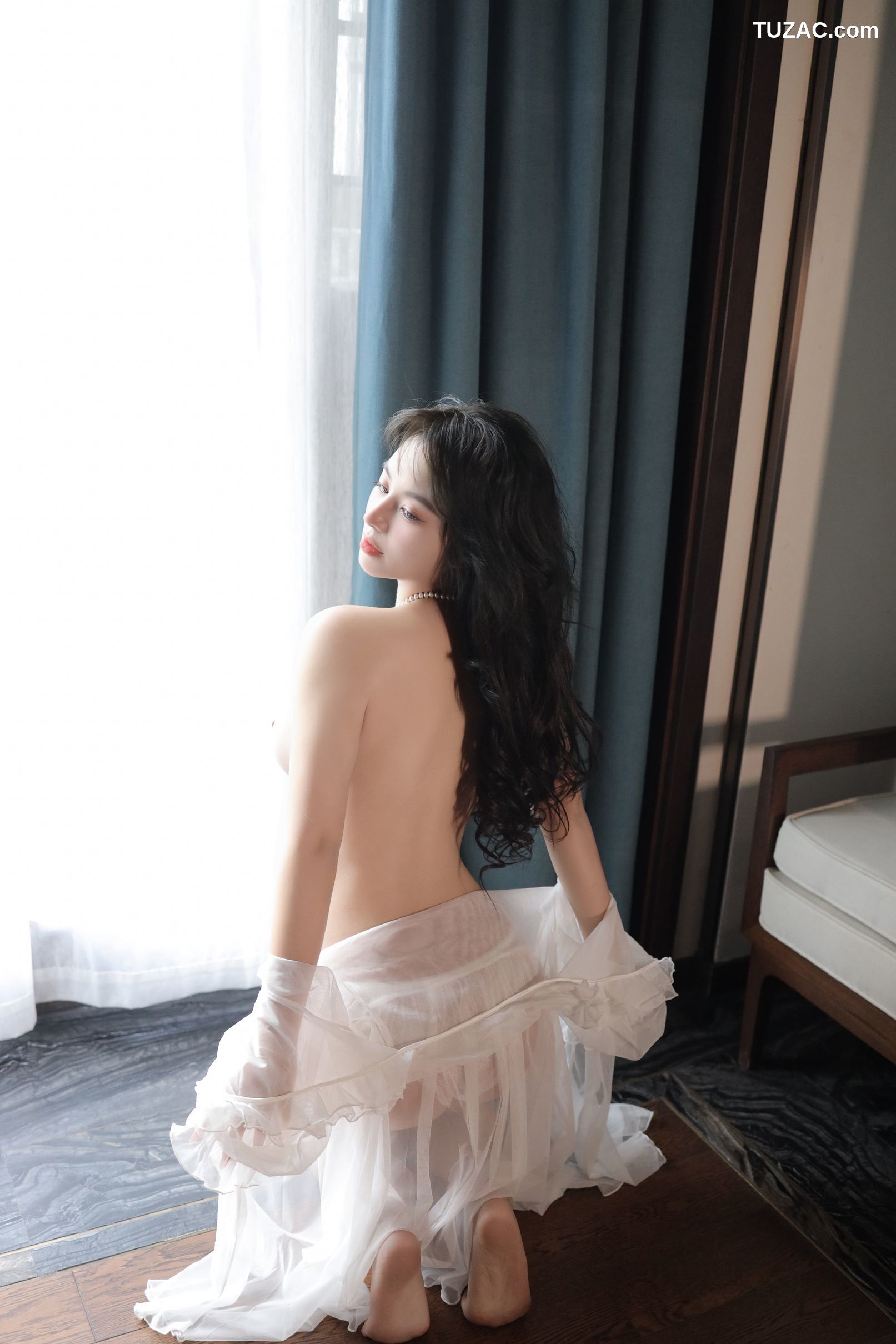 XR-Uncensored-沈思怡-性感薄纱-XiuRen秀人网-8106-内购私拍