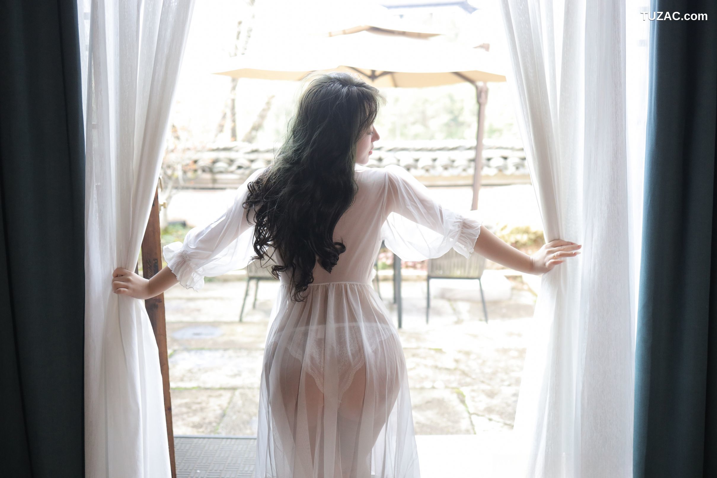 XR-Uncensored-沈思怡-性感薄纱-XiuRen秀人网-8106-内购私拍