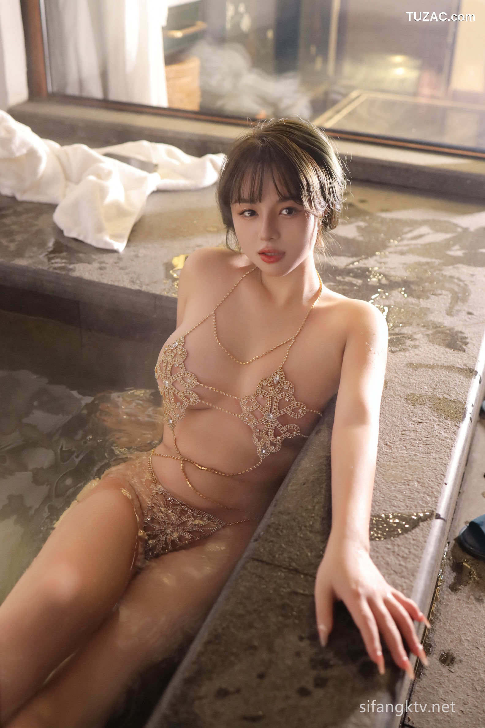 XR-Uncensored-沈思怡-温泉篇-XiuRen秀人网-8075-内购私拍