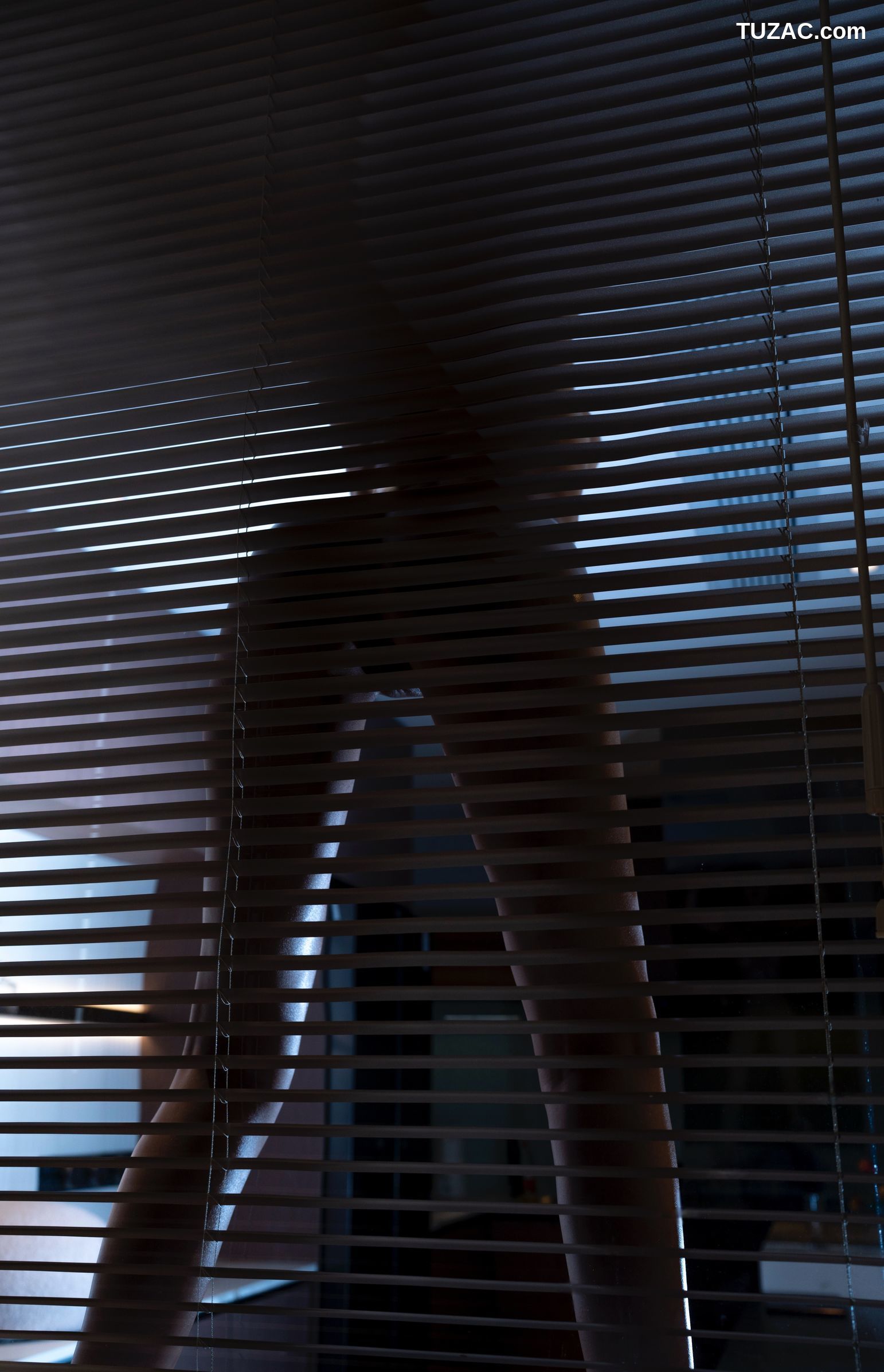 XR-Uncensored-清妙-瑜伽-XingYan星颜社-351-玫红色瑜伽服全裸爆乳-2025.05.29