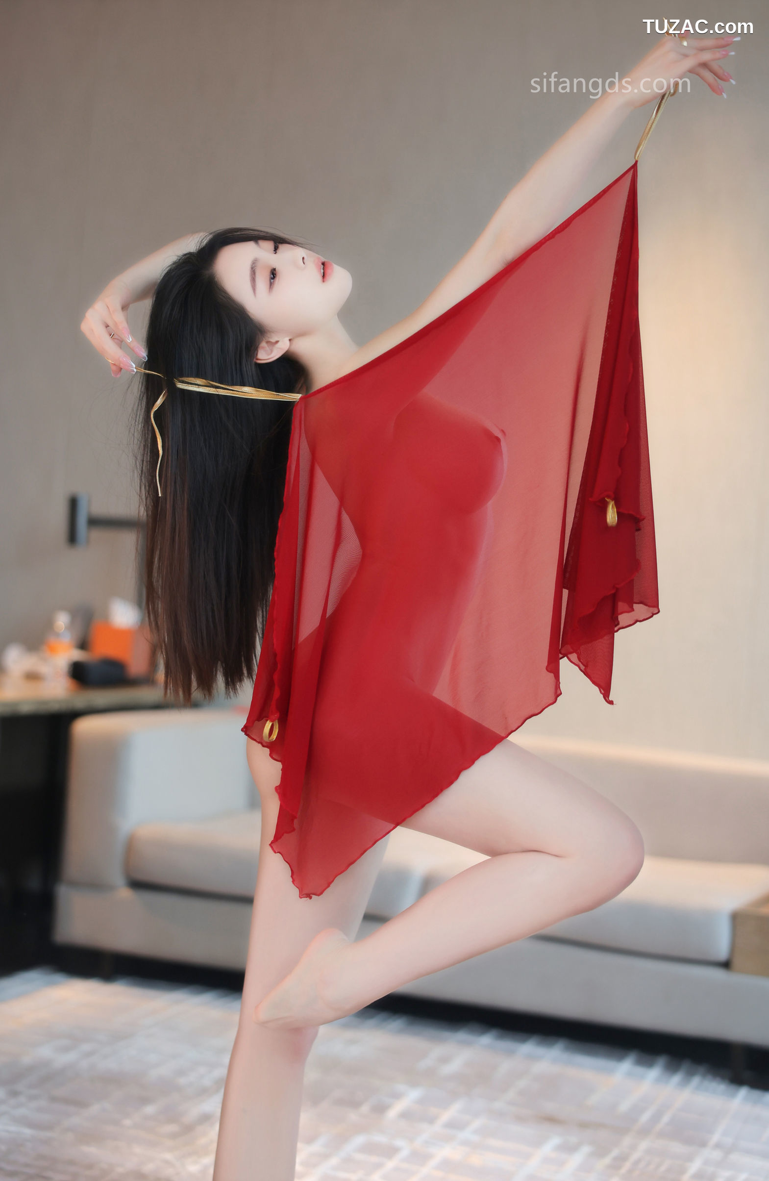 XR-Uncensored-清妙-红色舞裙-XiuRen秀人网-8420-西域风红色舞裙爆乳-2024.04.19