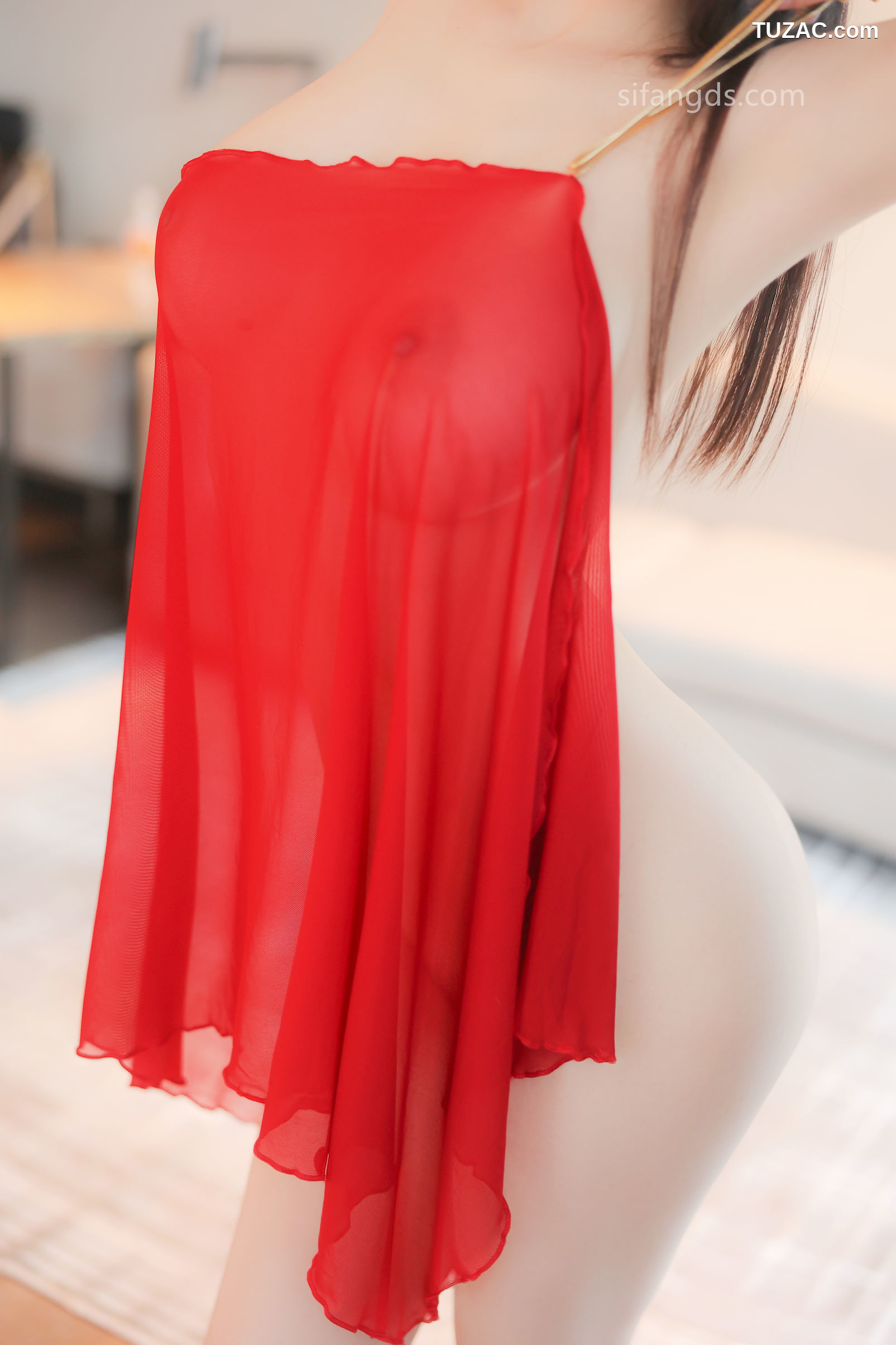 XR-Uncensored-清妙-红色舞裙-XiuRen秀人网-8420-西域风红色舞裙爆乳-2024.04.19