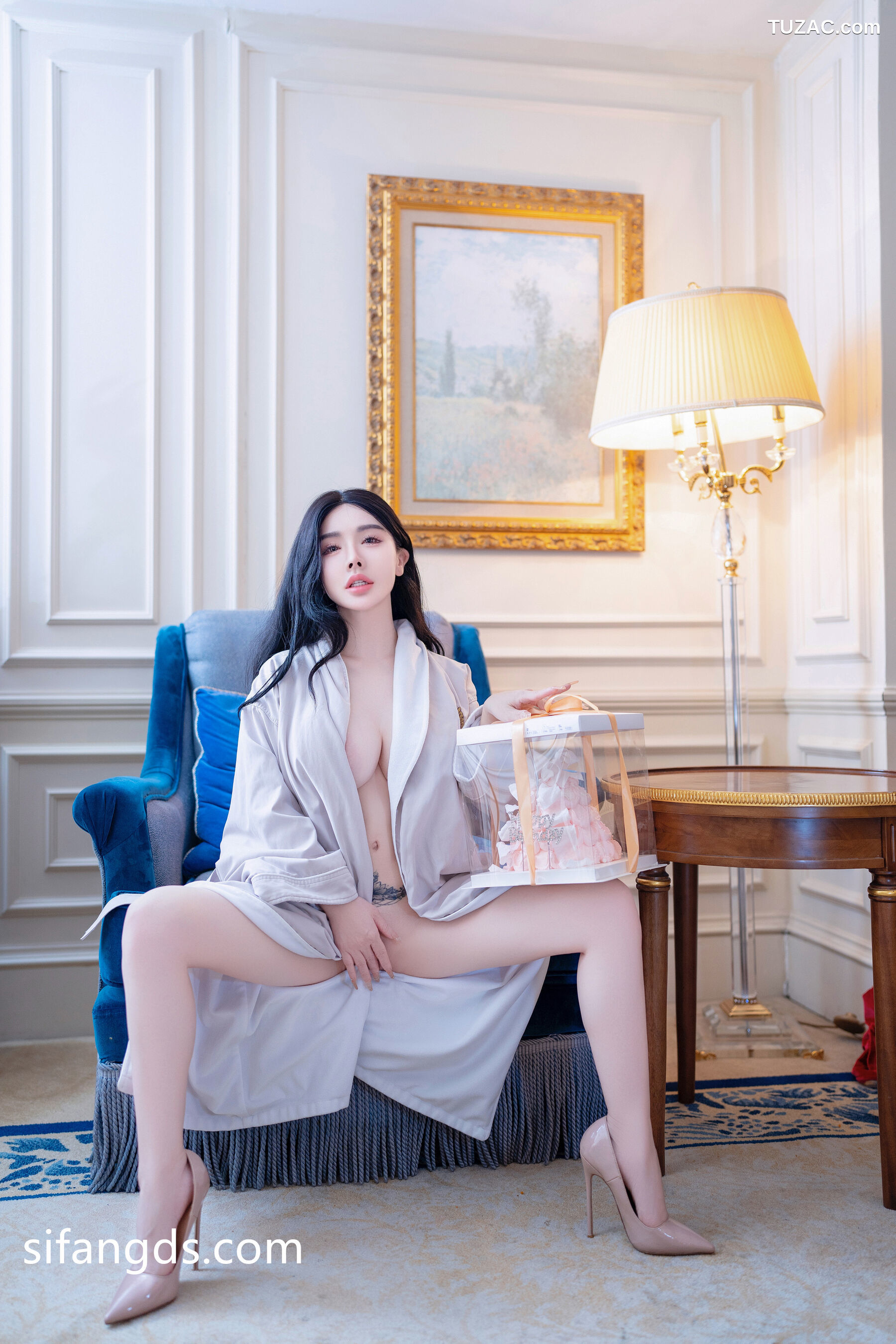 XR-Uncensored-潘娇娇-生日快乐-R18-Xingyan星颜社-301-内购私拍