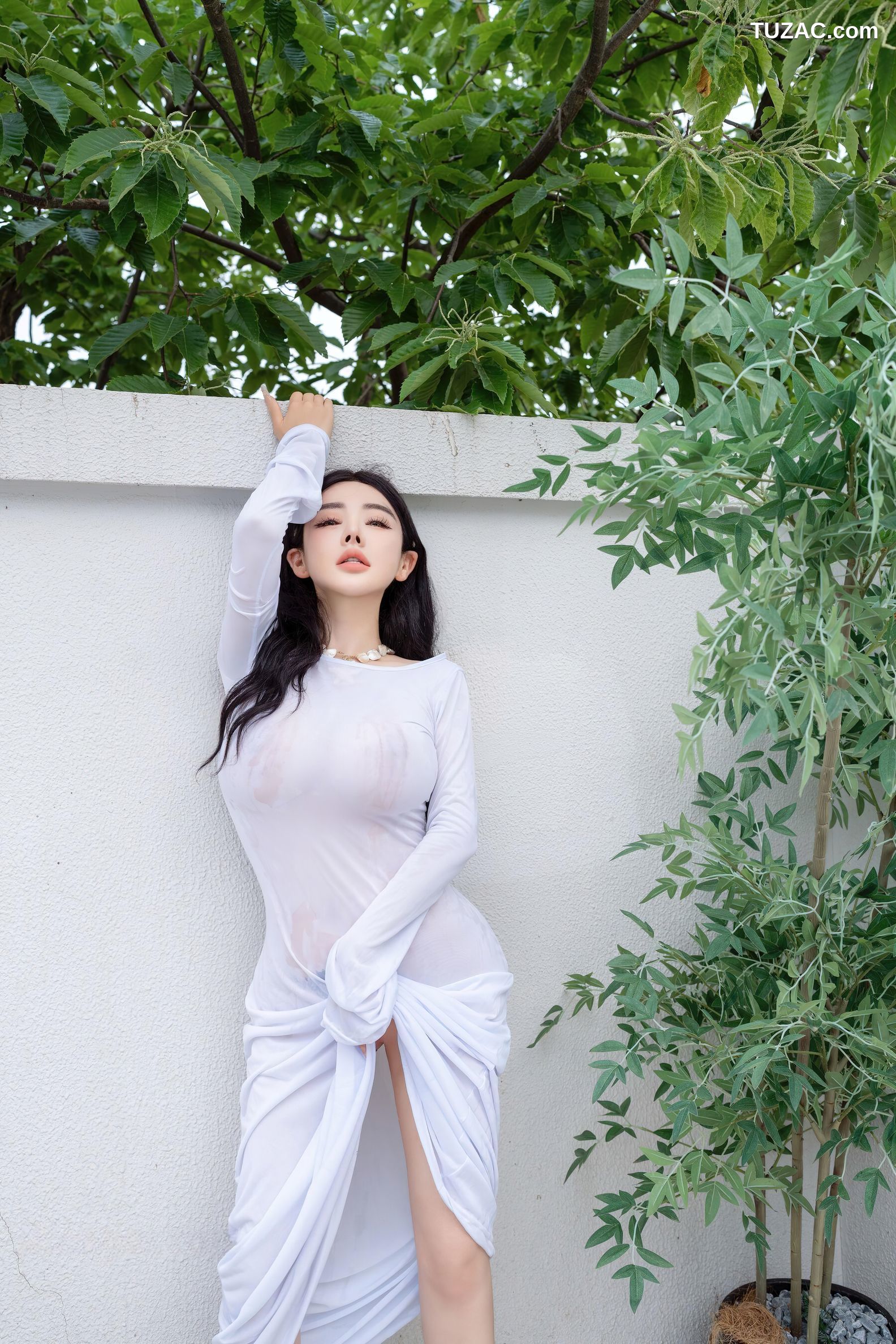 XR-Uncensored-潘思沁-庭院中的春色-XingYan星颜社-355-庭院白色连衣裙全裸爆乳-2025.06.06