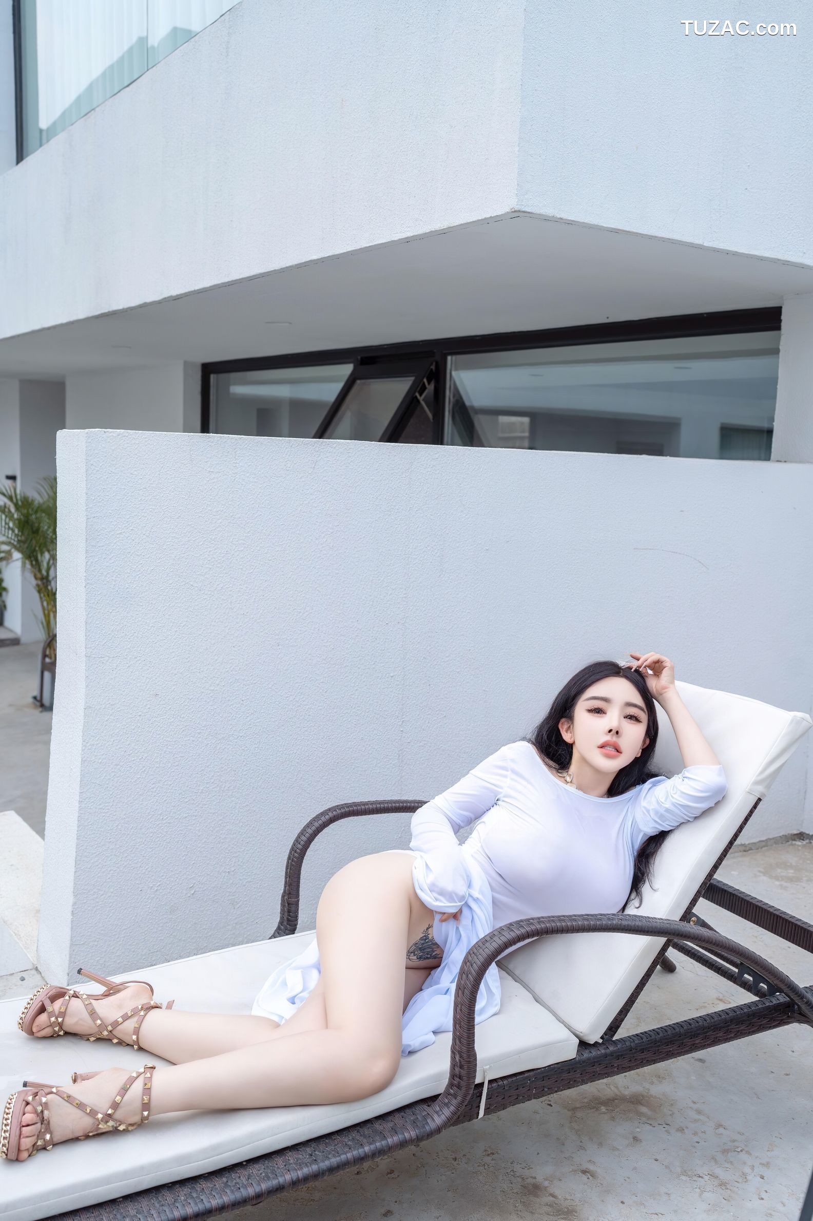 XR-Uncensored-潘思沁-庭院中的春色-XingYan星颜社-355-庭院白色连衣裙全裸爆乳-2025.06.06