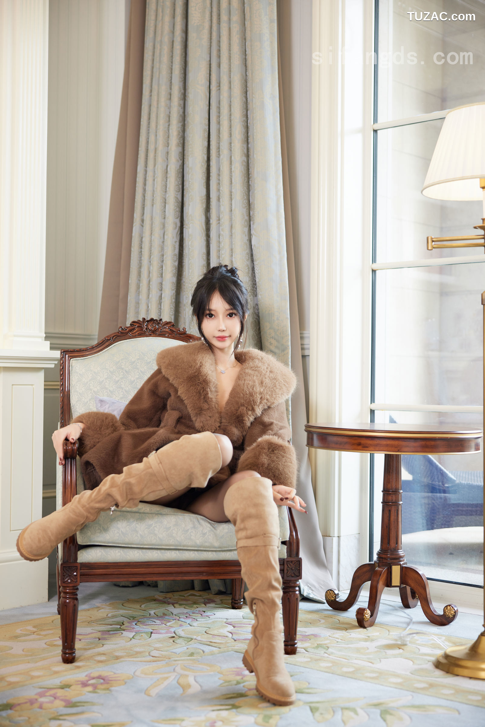 XR-Uncensored-玥儿玥er-魅力皮草-R18-XiuRen秀人网-9919-内购私拍