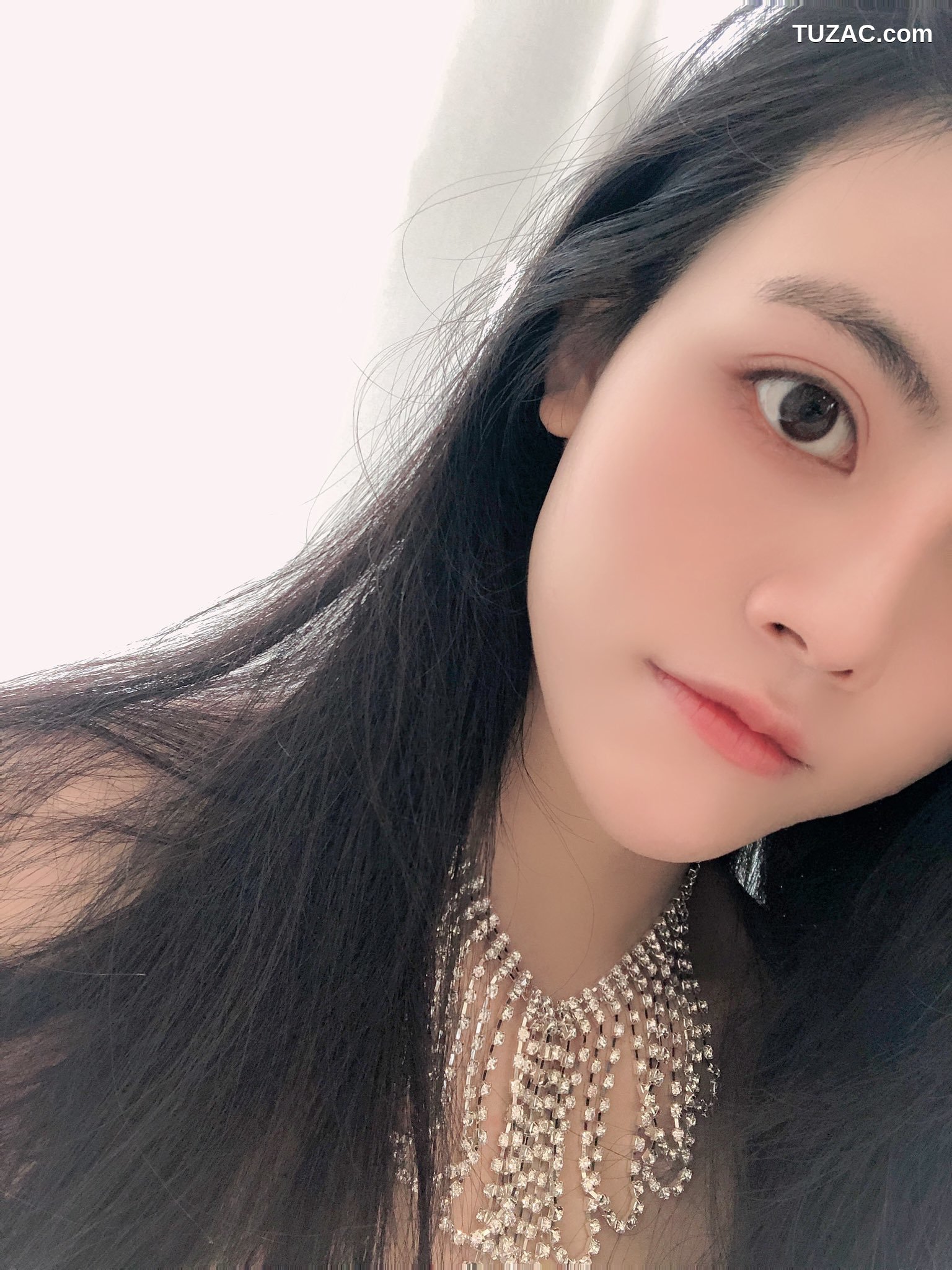 XR-Uncensored-白甜-极品模特-大尺视图合集-XiuRen秀人网-内购私拍