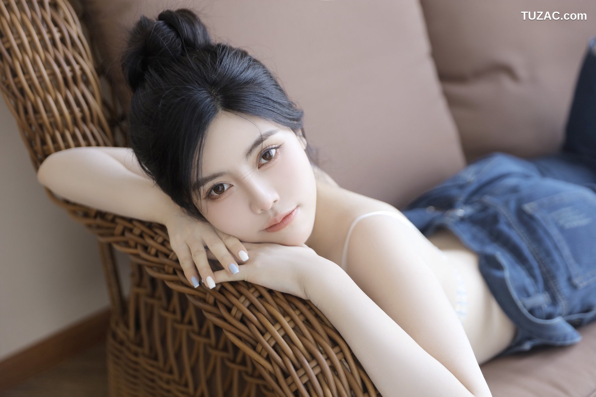 XR-Uncensored-白甜-极品模特-大尺视图合集-XiuRen秀人网-内购私拍