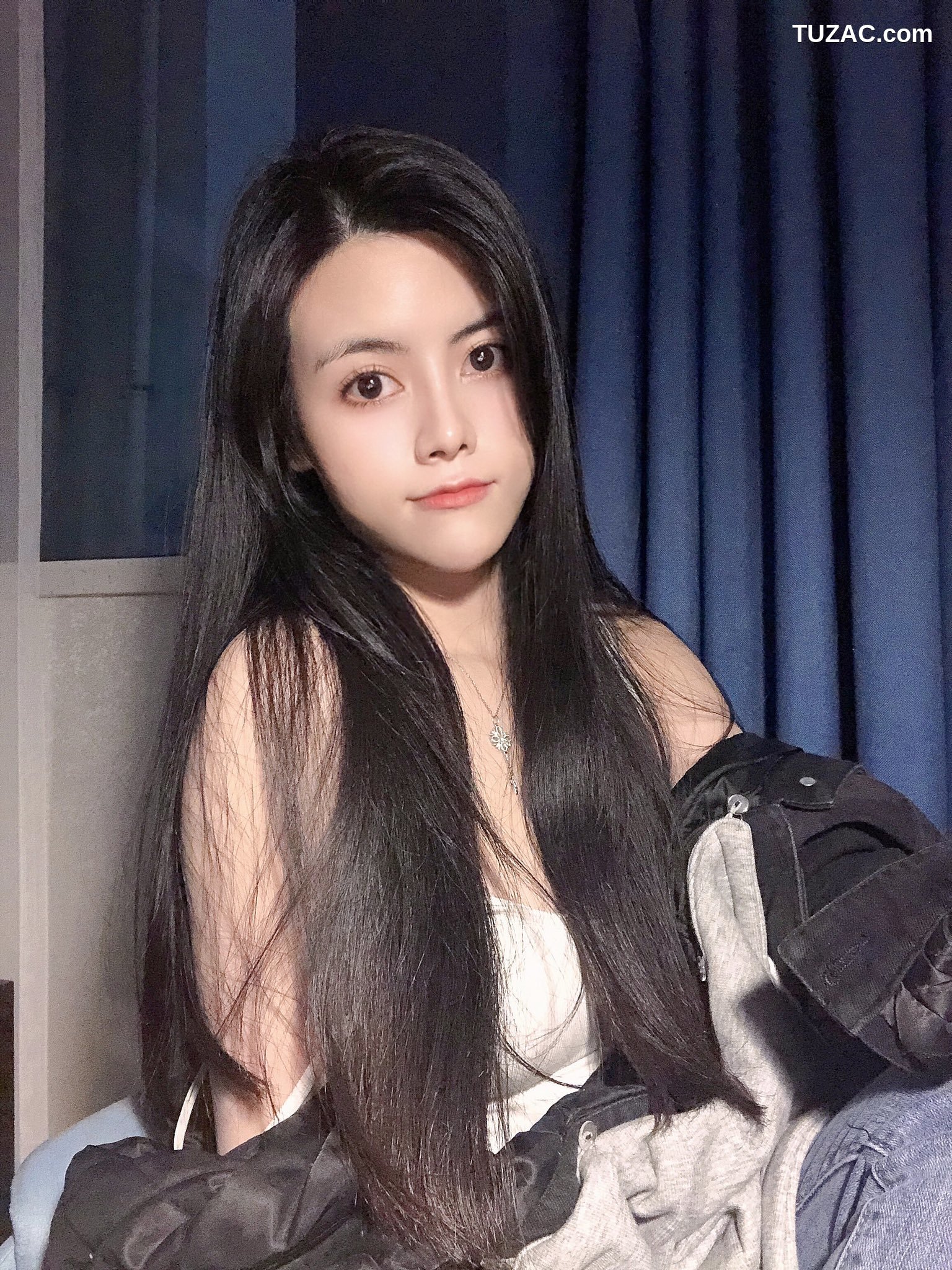 XR-Uncensored-白甜-极品模特-大尺视图合集-XiuRen秀人网-内购私拍