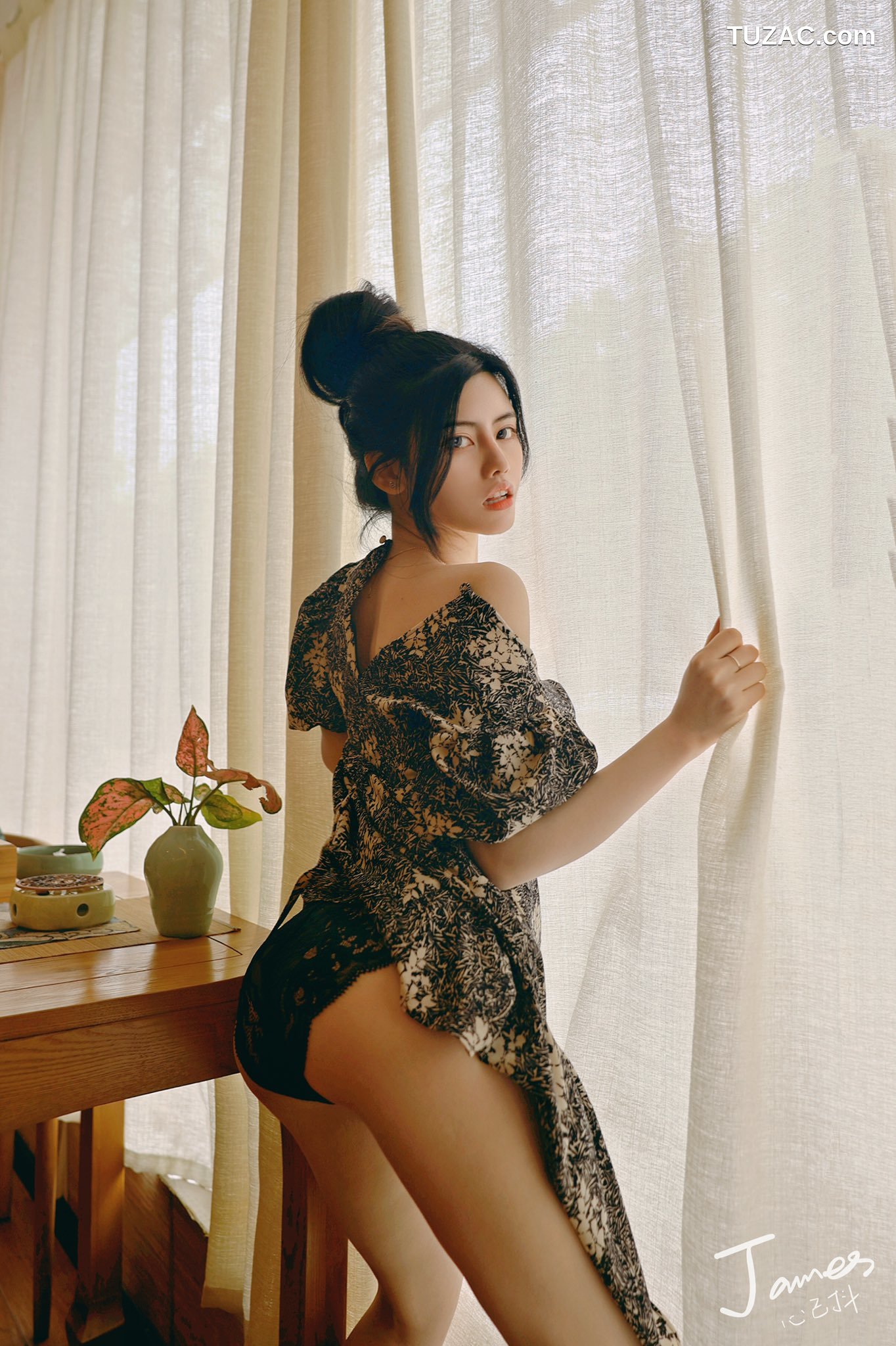 XR-Uncensored-白甜-极品模特-大尺视图合集-XiuRen秀人网-内购私拍