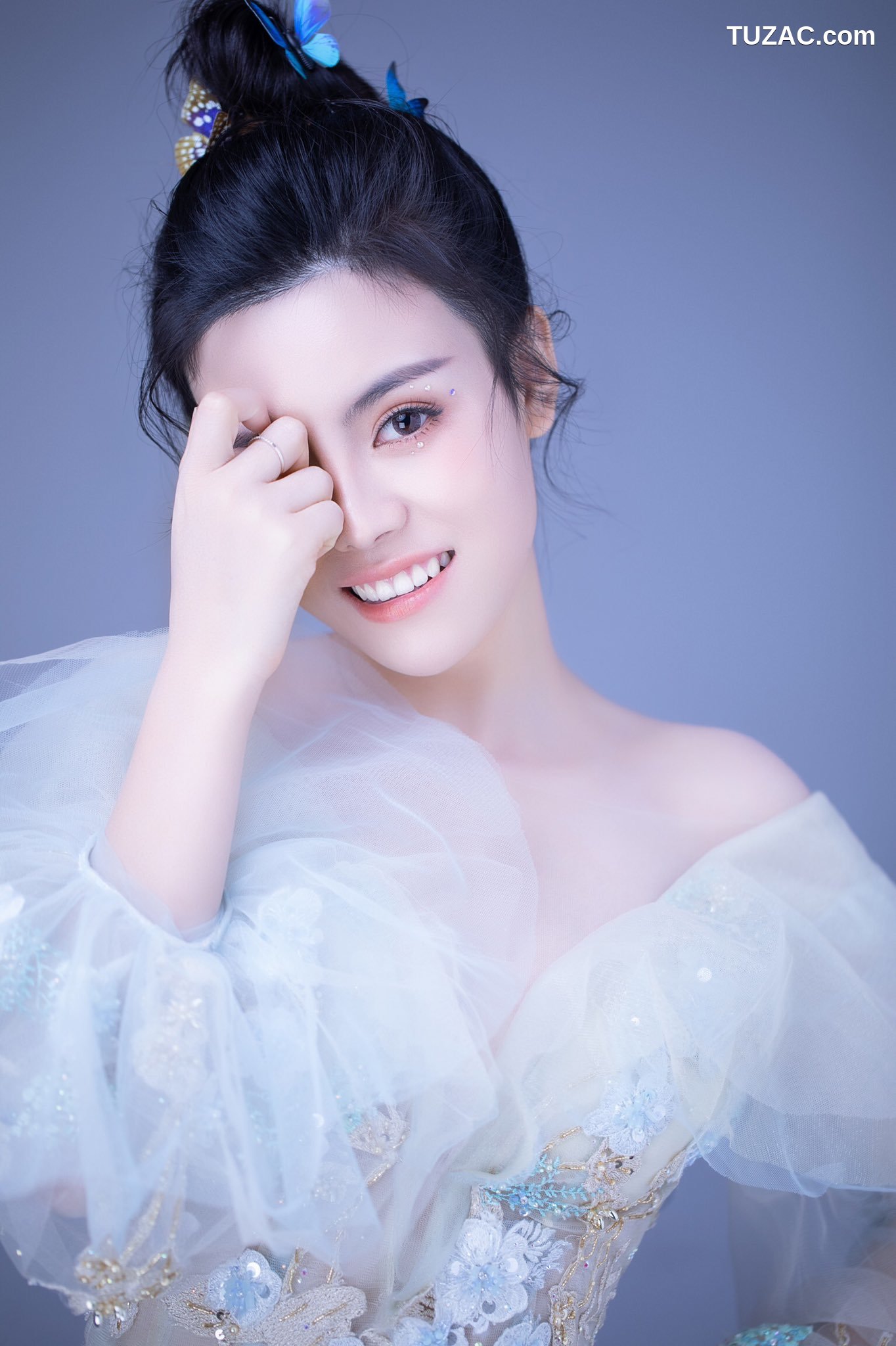 XR-Uncensored-白甜-极品模特-大尺视图合集-XiuRen秀人网-内购私拍