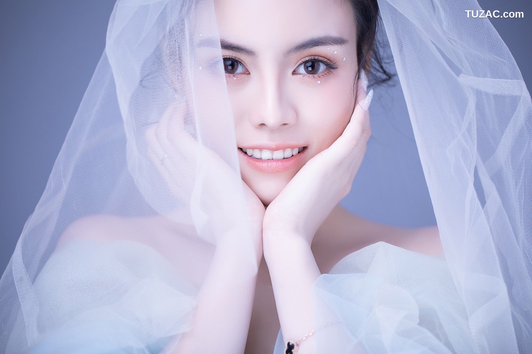 XR-Uncensored-白甜-极品模特-大尺视图合集-XiuRen秀人网-内购私拍