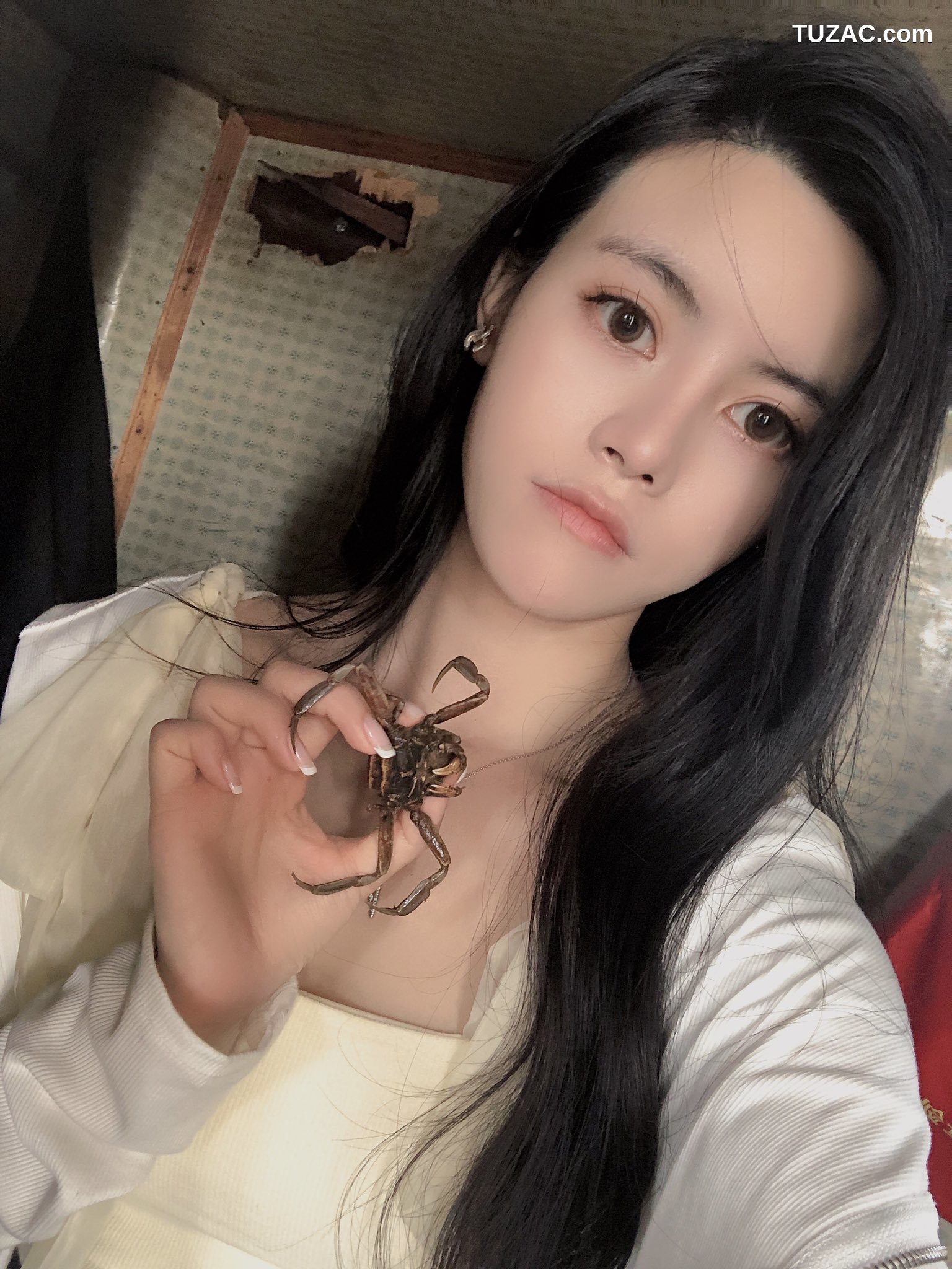 XR-Uncensored-白甜-极品模特-大尺视图合集-XiuRen秀人网-内购私拍