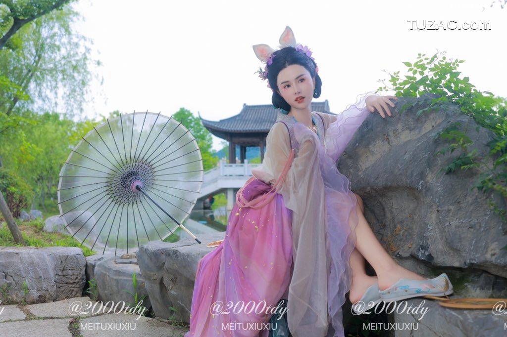 XR-Uncensored-艾希儿-秀人网骚模超美女神-XiuRen秀人网-内购私拍