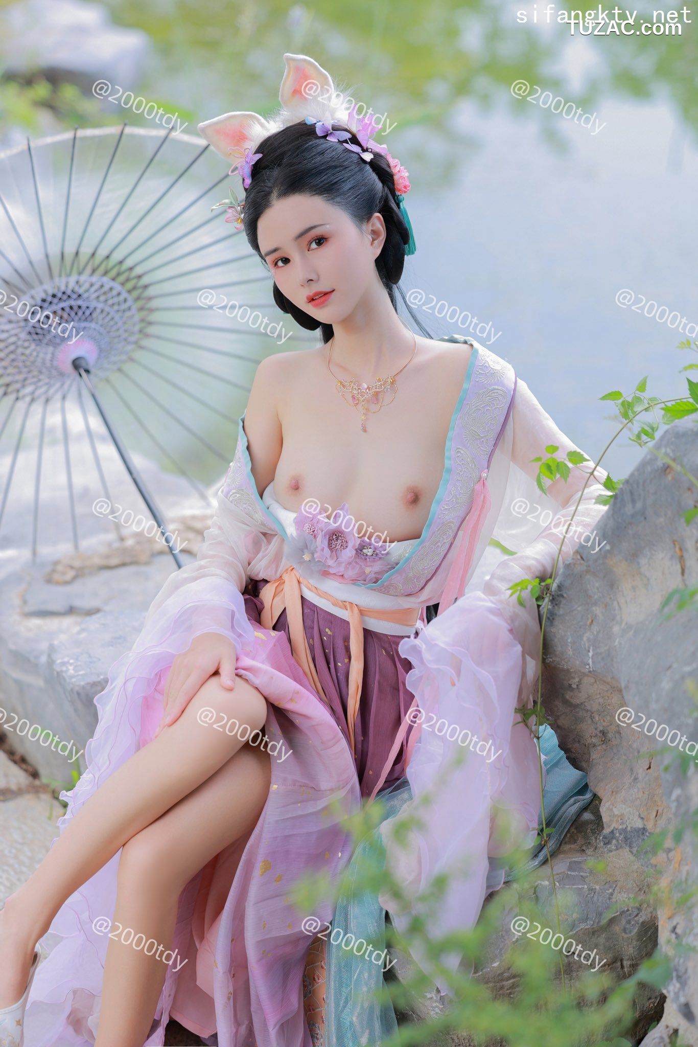 XR-Uncensored-艾希儿-秀人网骚模超美女神-XiuRen秀人网-内购私拍