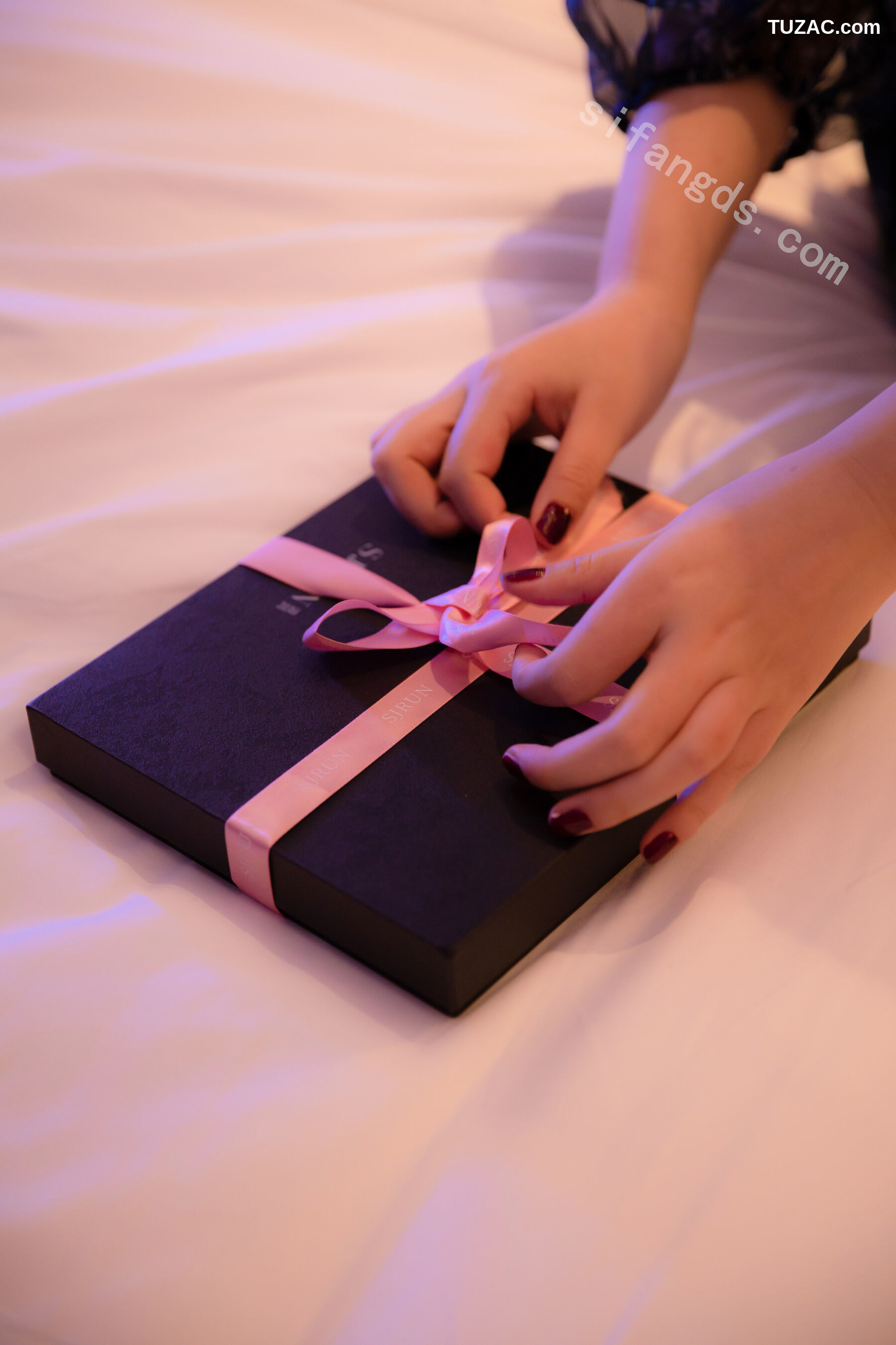 XR-Uncensored-蛋蛋宝-异域风情-R18-XiuRen秀人网-9403-内购私拍