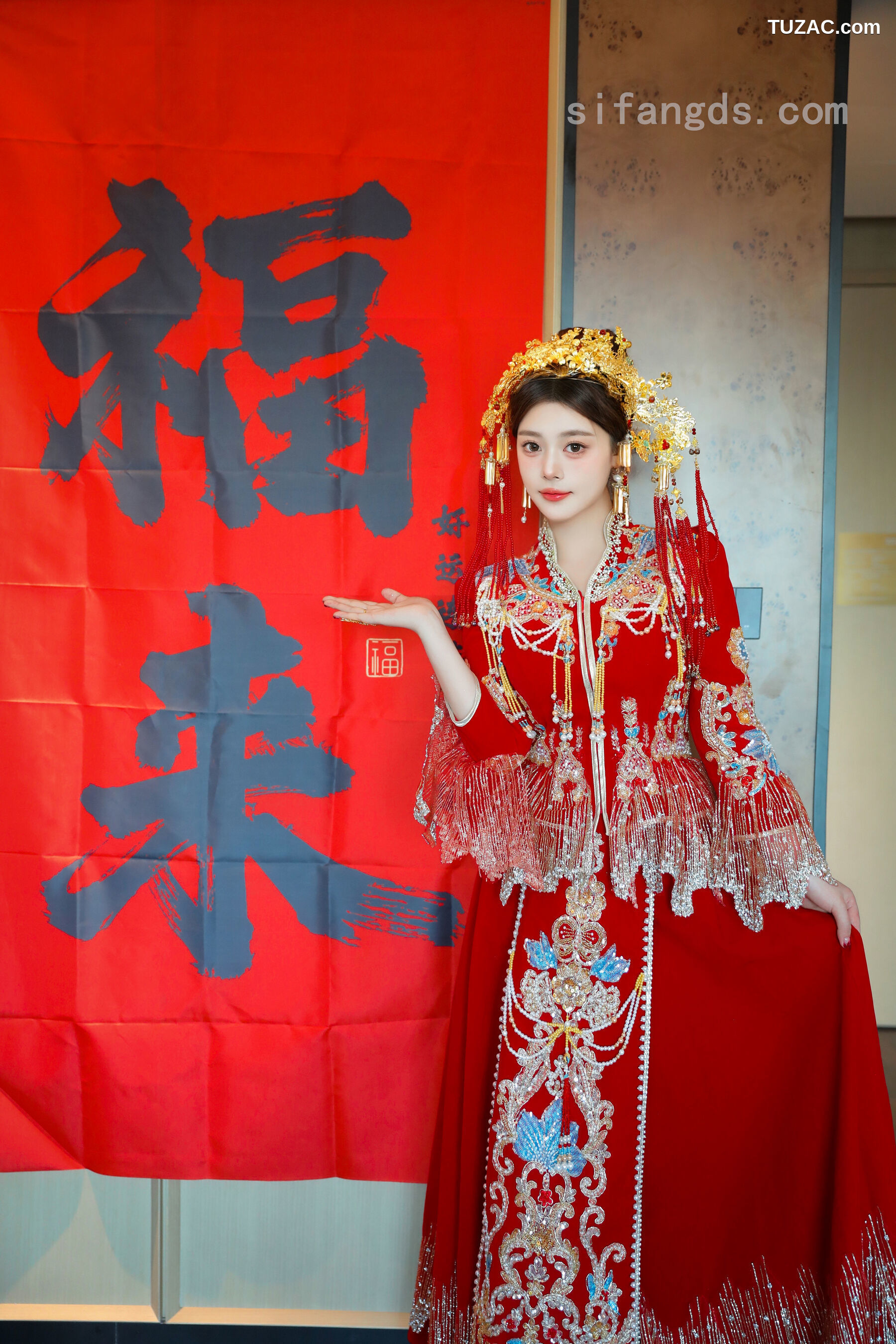 XR-Uncensored-蛋蛋宝-秀禾服-R18-XiuRen秀人网-9823-内购私拍