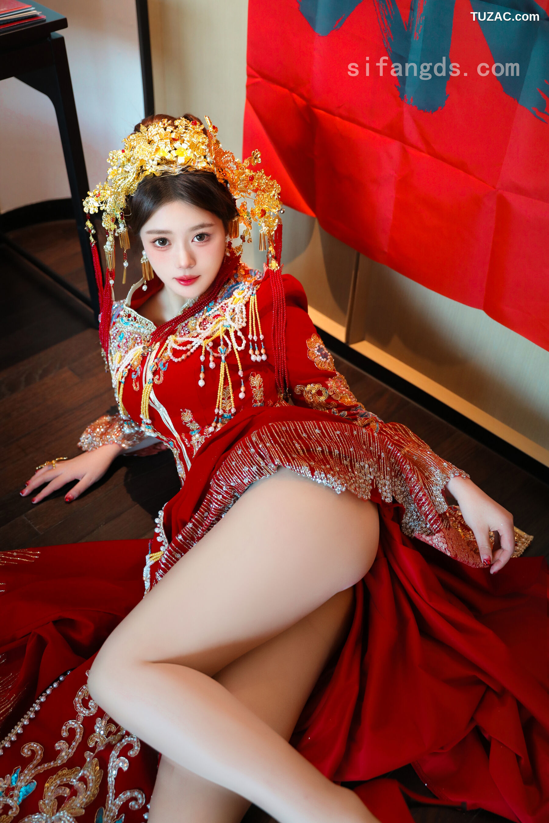 XR-Uncensored-蛋蛋宝-秀禾服-R18-XiuRen秀人网-9823-内购私拍