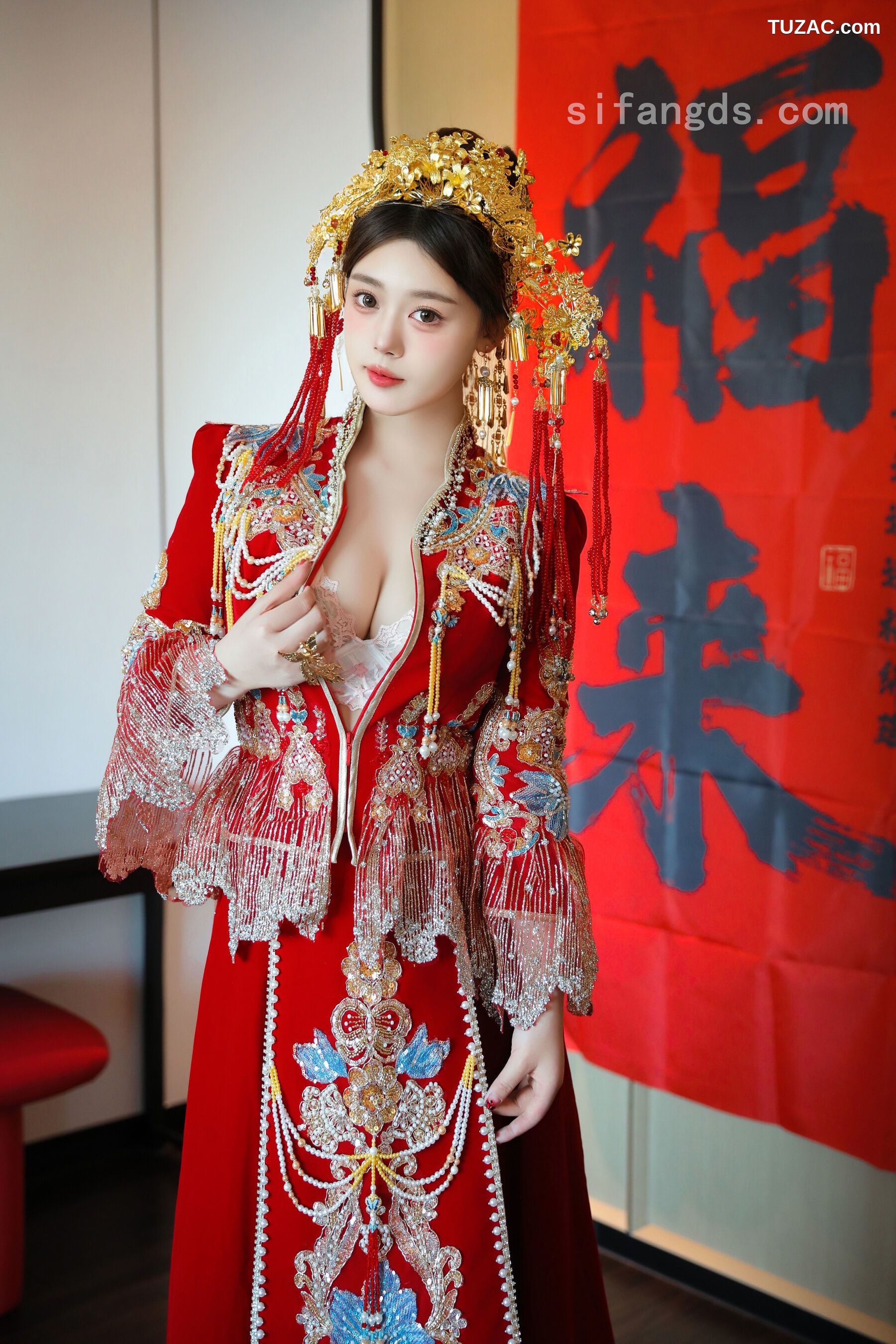 XR-Uncensored-蛋蛋宝-秀禾服-R18-XiuRen秀人网-9823-内购私拍