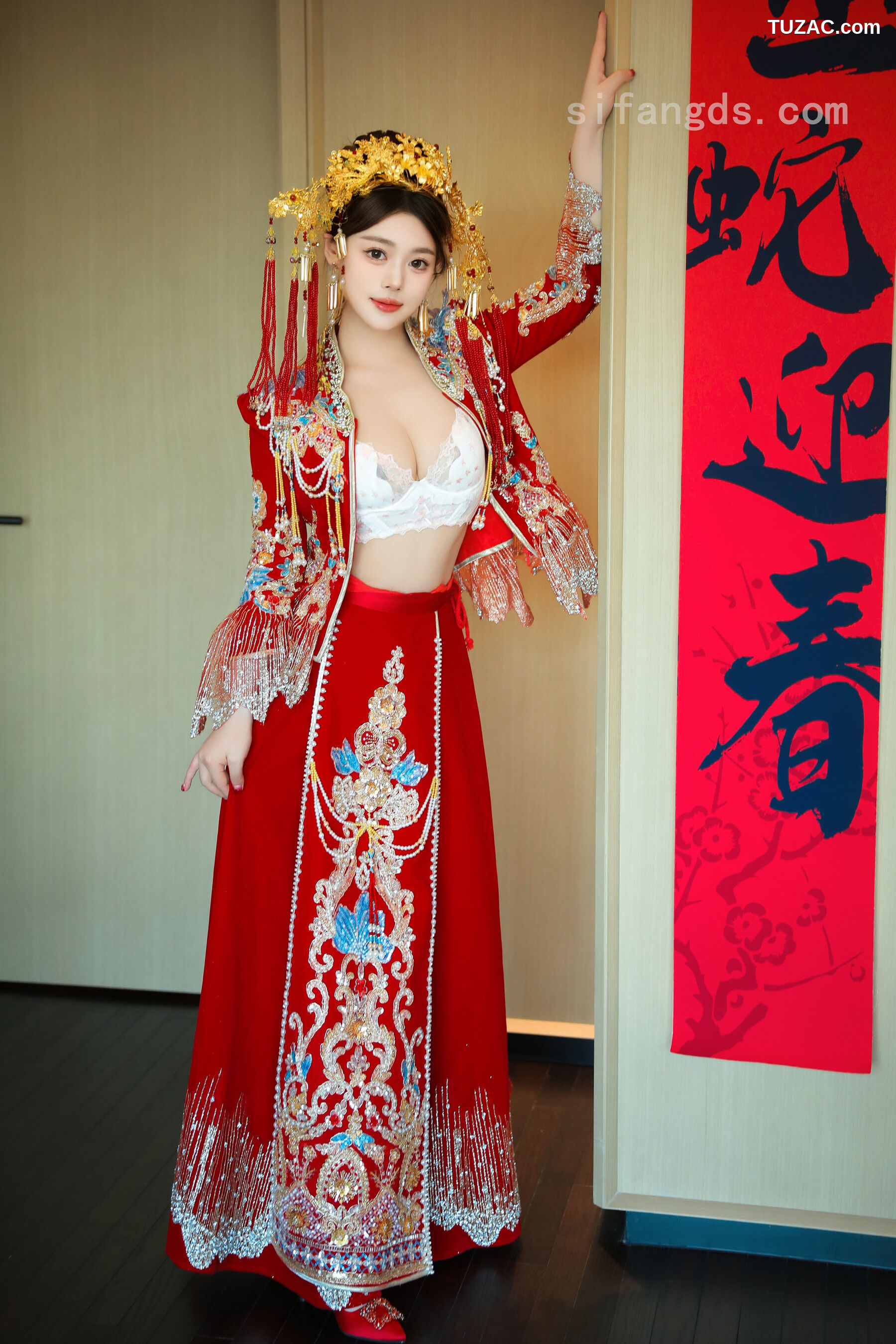 XR-Uncensored-蛋蛋宝-秀禾服-R18-XiuRen秀人网-9823-内购私拍