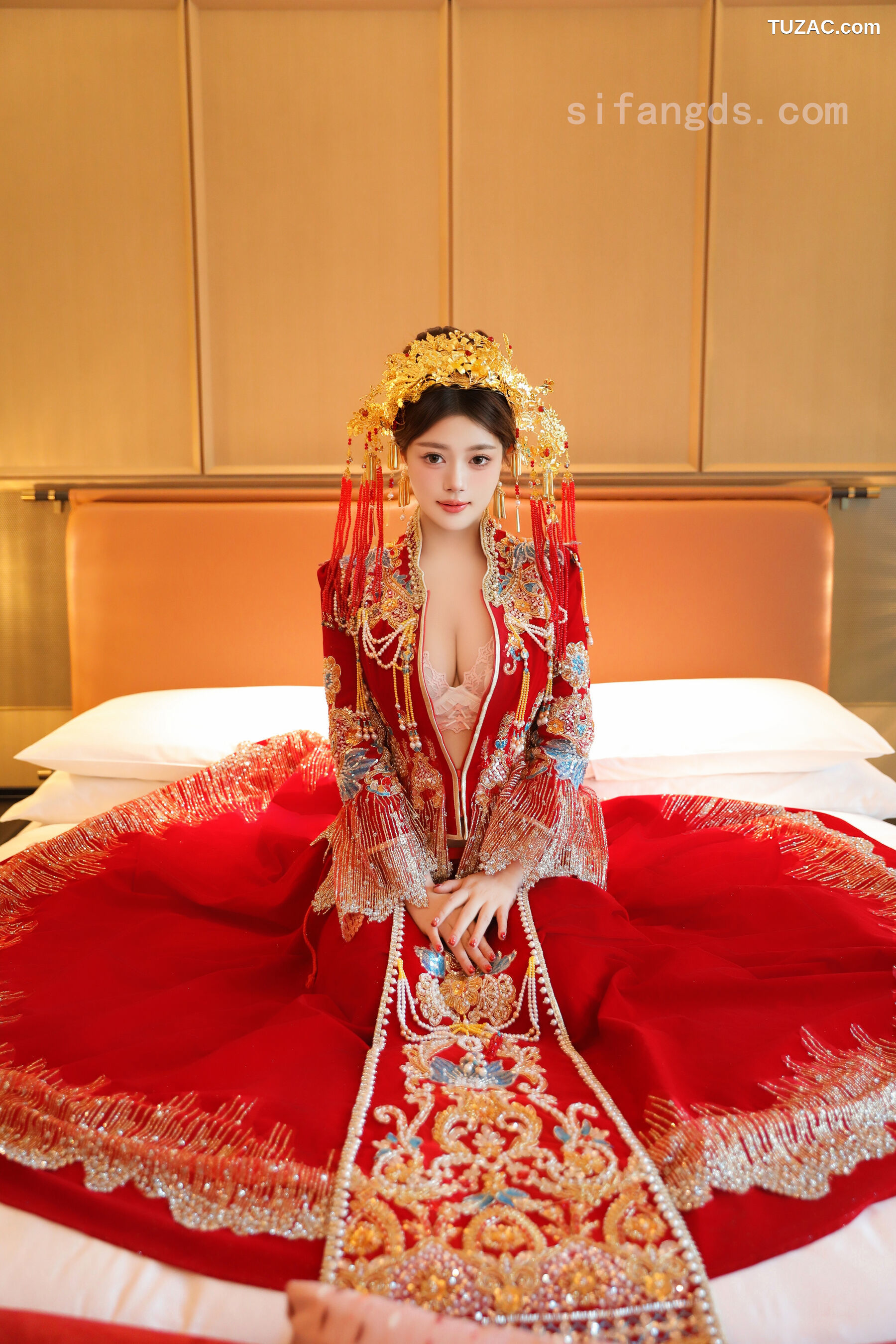 XR-Uncensored-蛋蛋宝-秀禾服-R18-XiuRen秀人网-9823-内购私拍