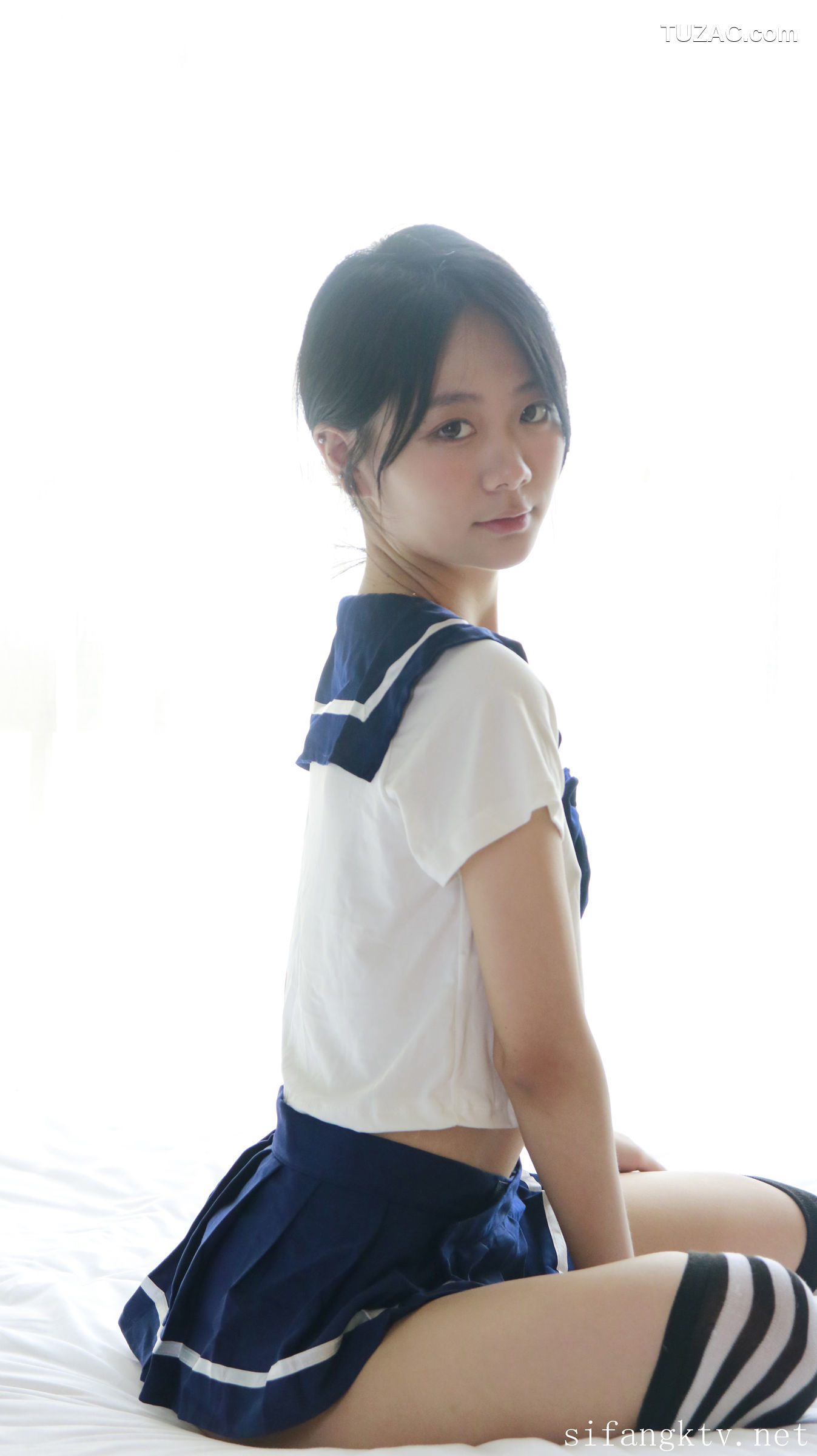 XR-Uncensored-谢小蒽-窗边的私语