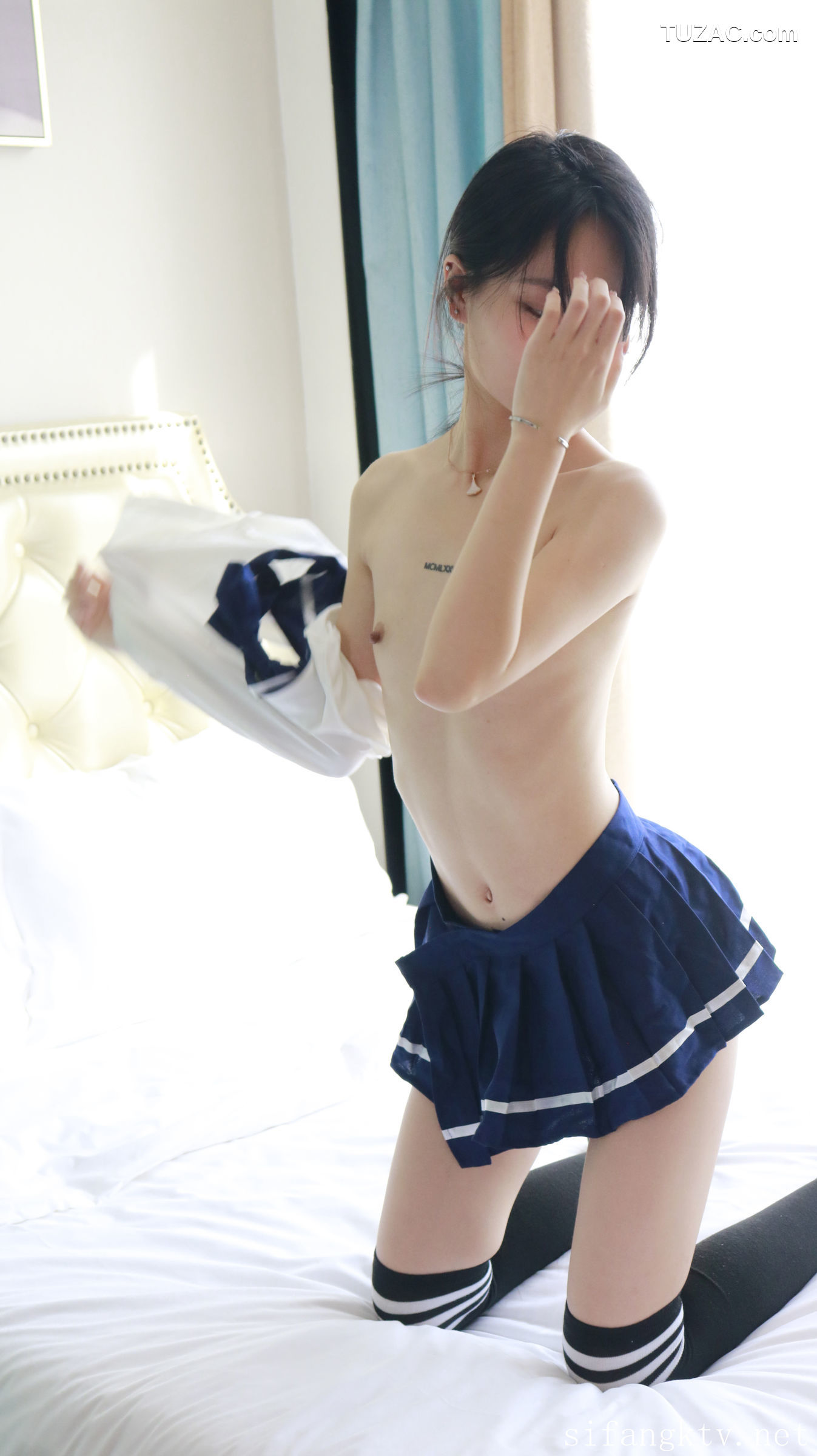XR-Uncensored-谢小蒽-窗边的私语